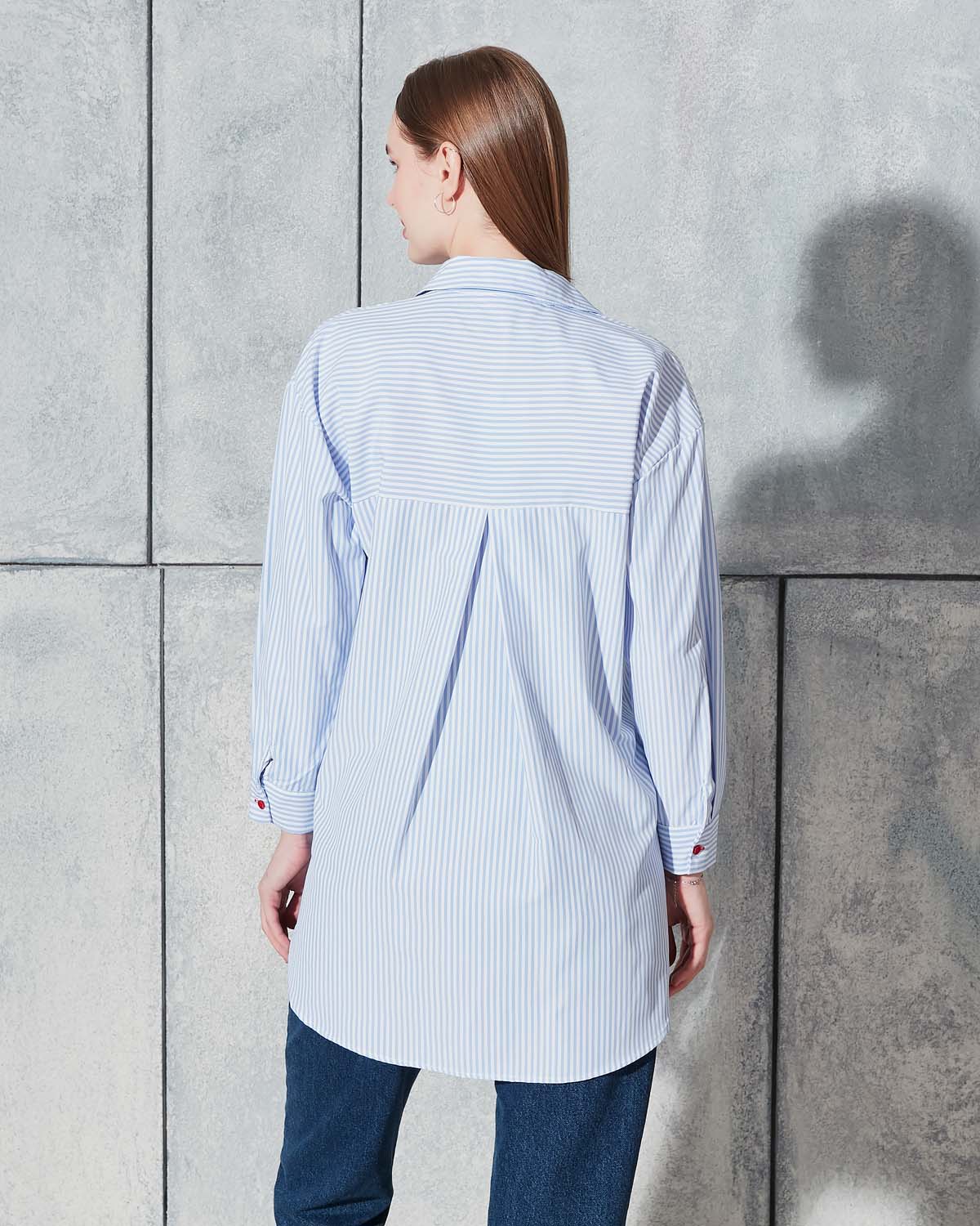 KALPLİ ÇİZGİLİ GÖMLEK