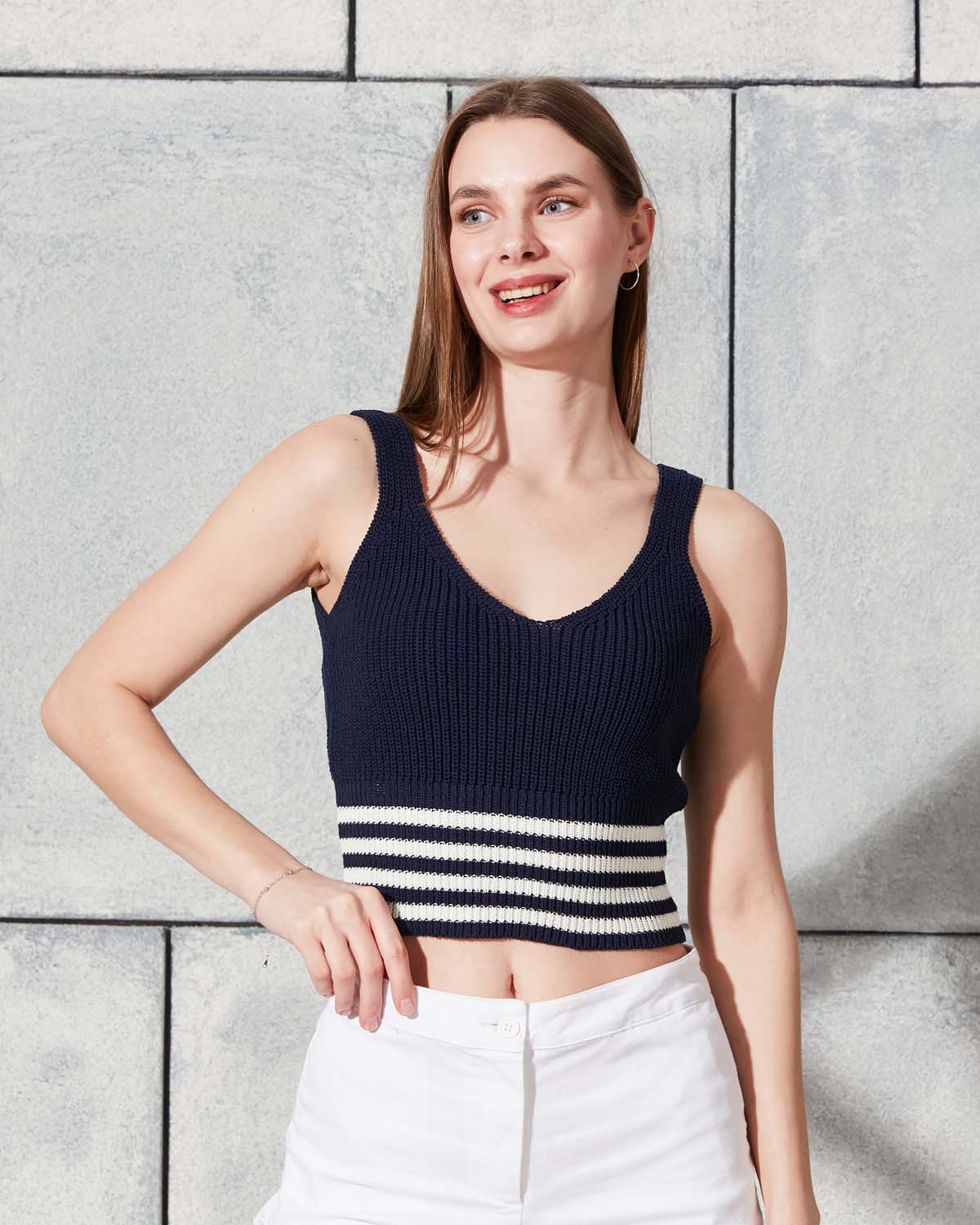 Selanik Askılı Triko Atlet Crop Bluz