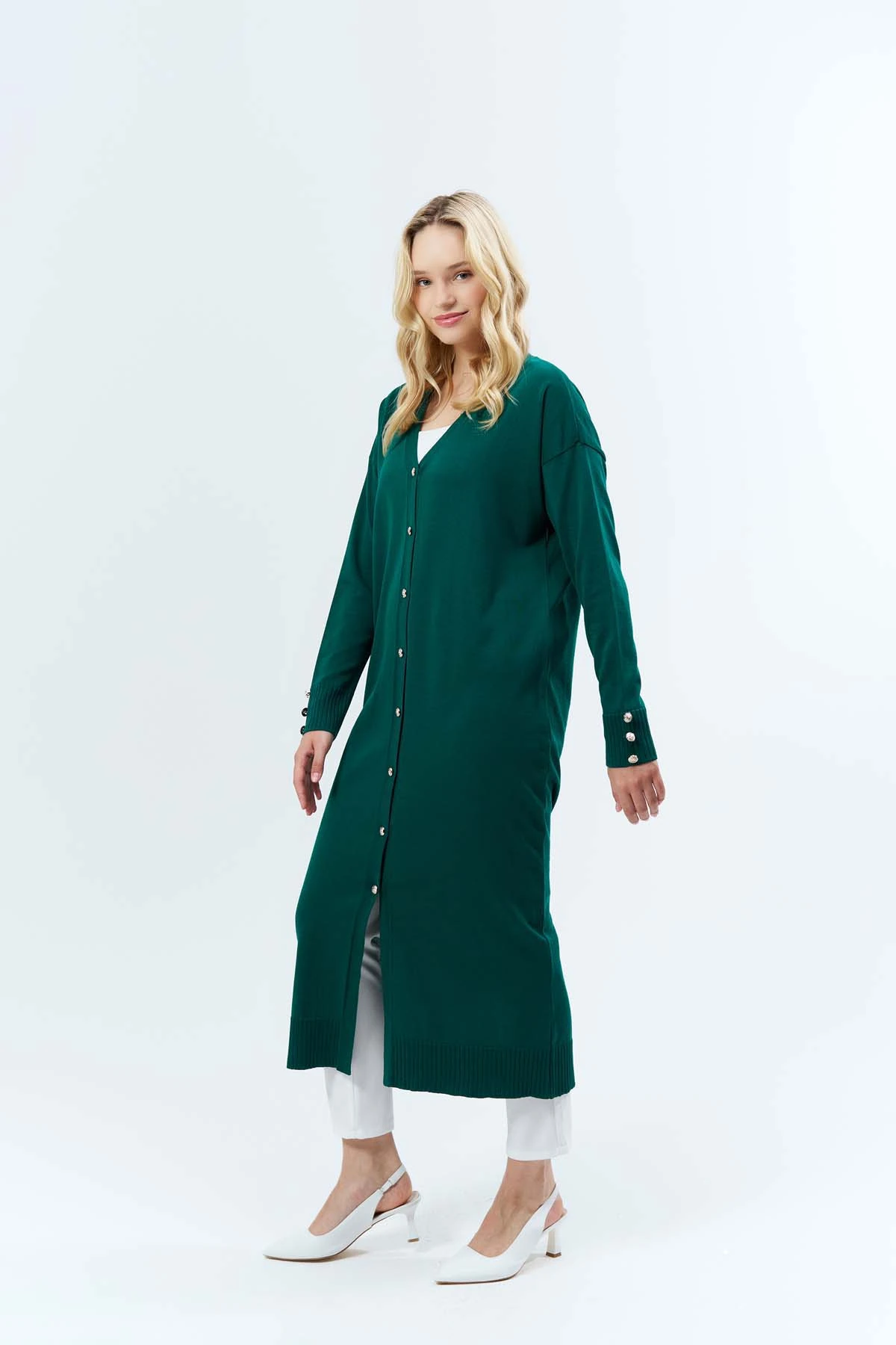 Kol Manşeti Düğmeli Uzun Hırka