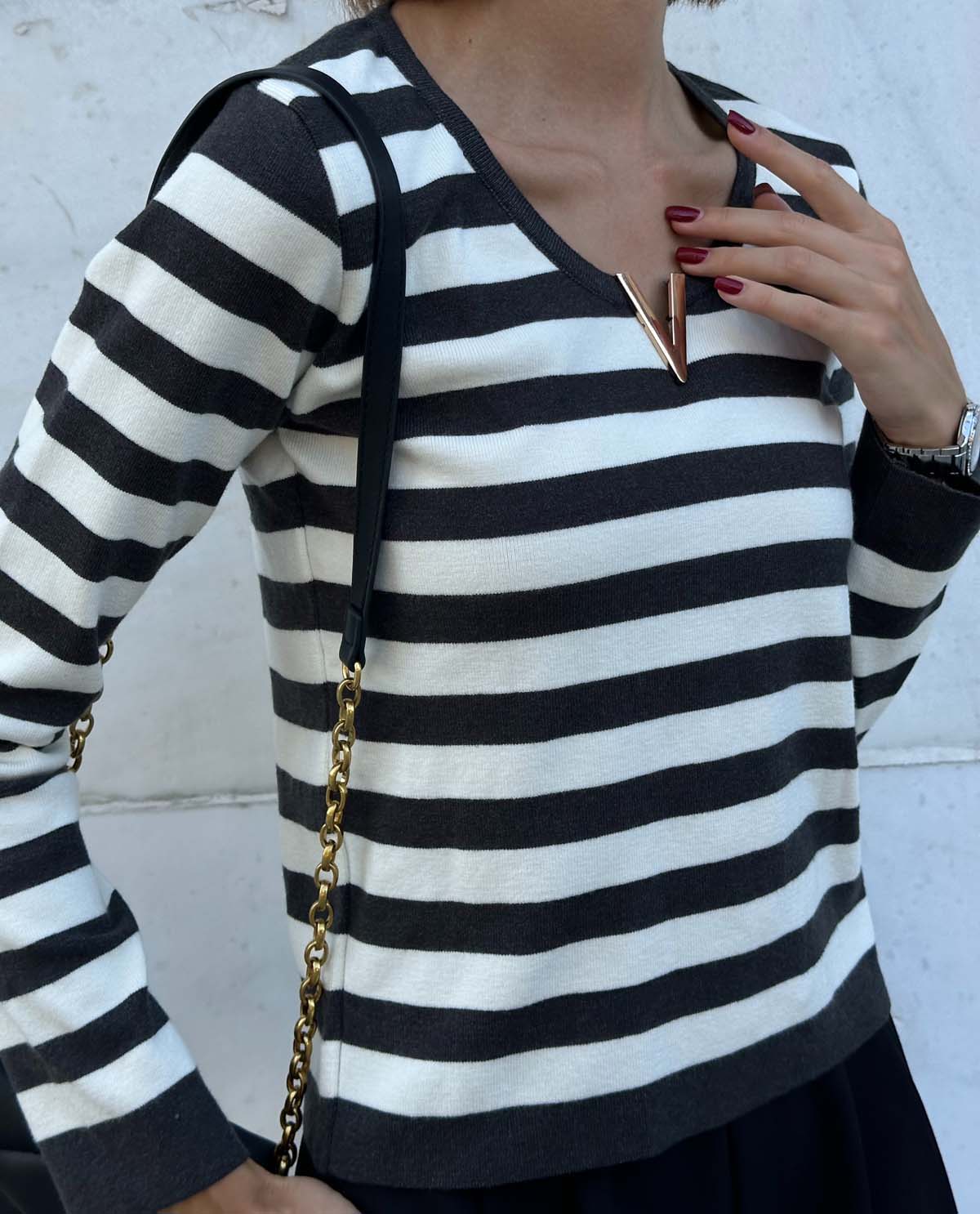 Korspan Çizgili V Broşlu  Badi