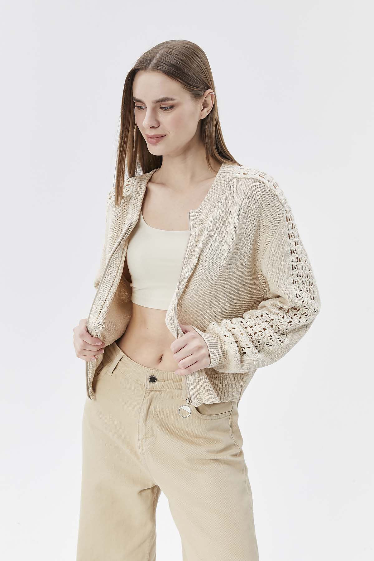 Kolları Delikli İtalyan Kol Hırka