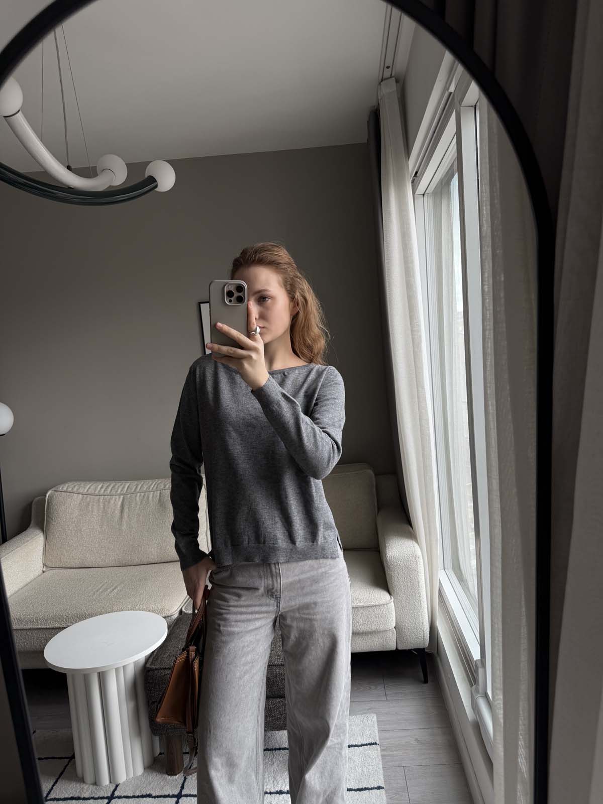 Korspan Kayık Yaka  Kazak