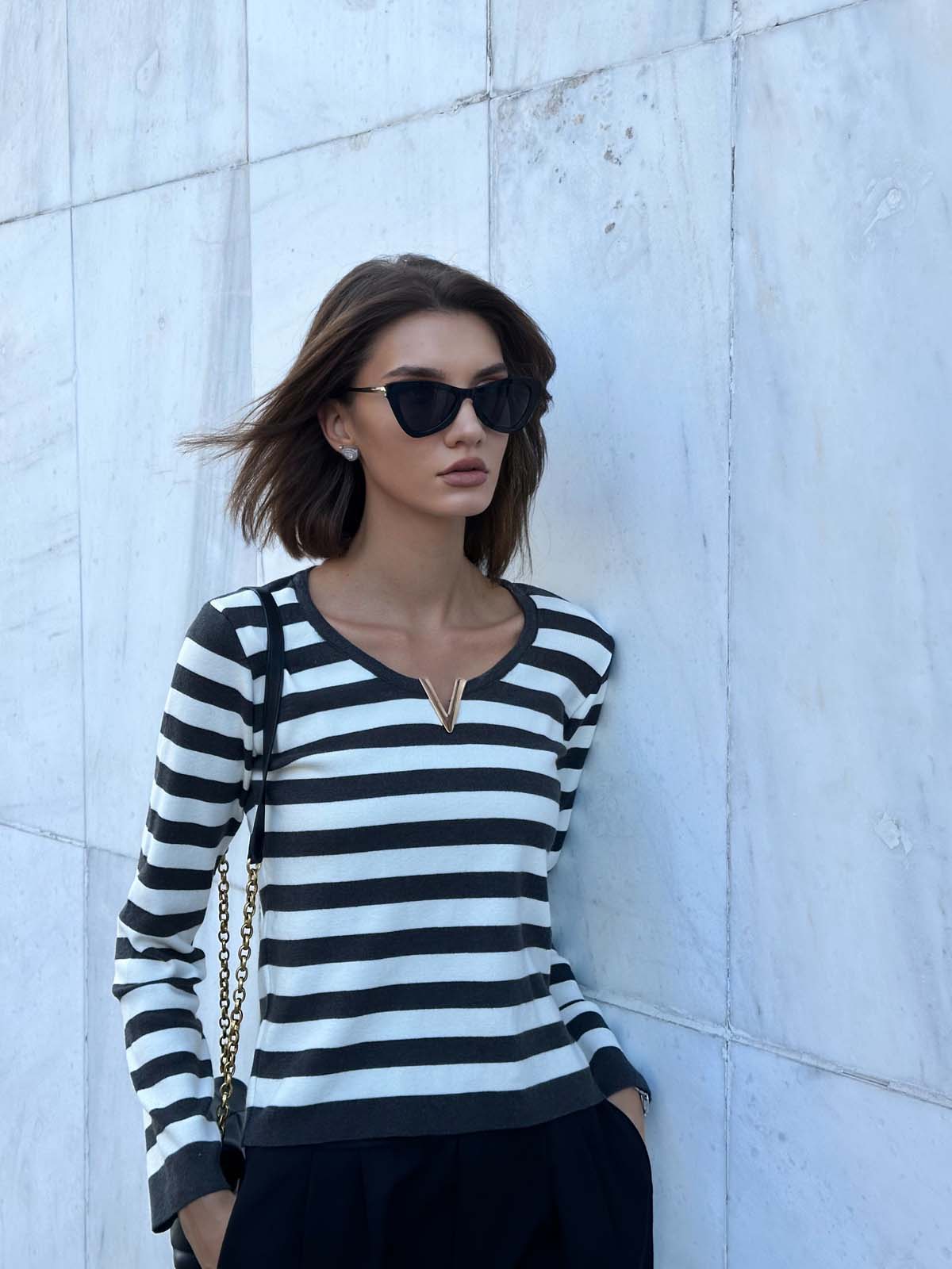 Korspan Çizgili V Broşlu  Badi