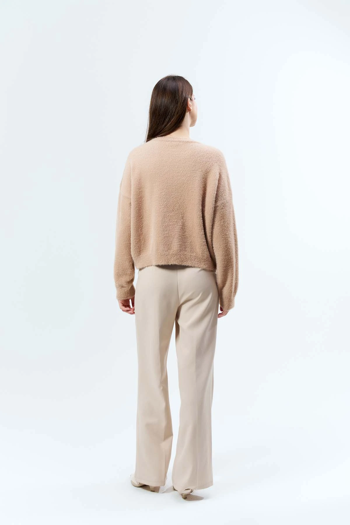 Angora Serpme İncili Yaka Taşlı Kazak