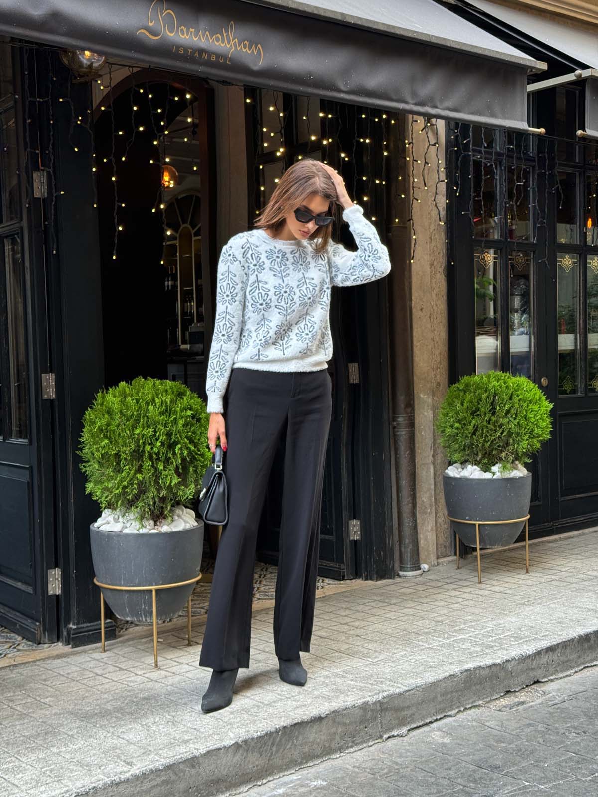 Angora Çiçekli Kısa Kazak