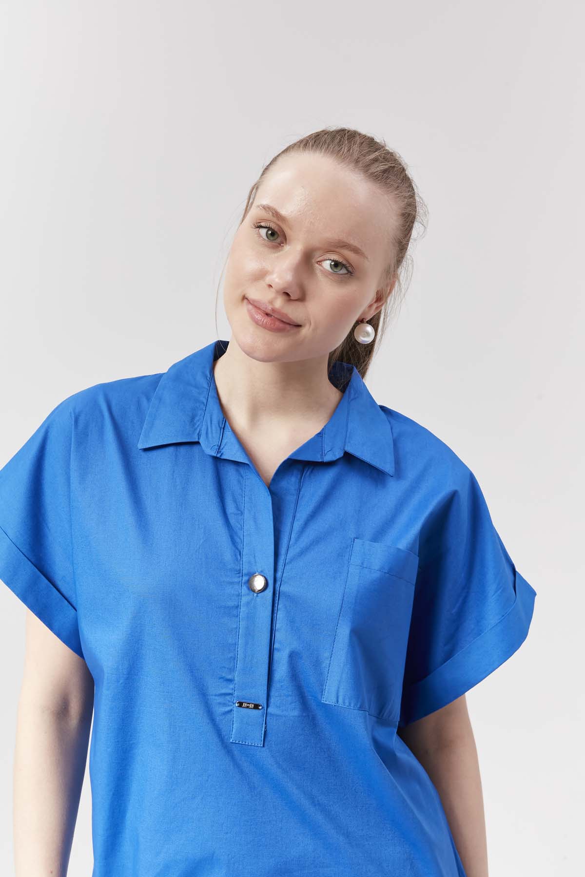 Yarım Patlı  Kısa Kollu  Gömlek