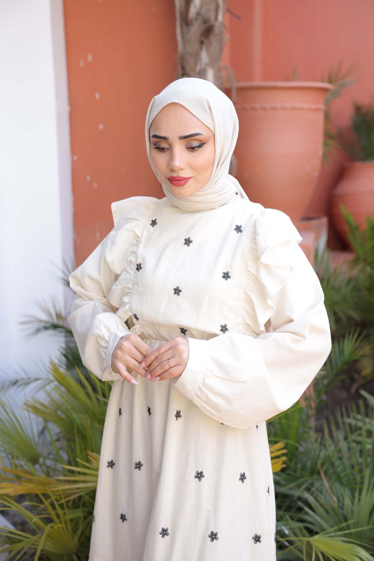 Fırfırlı Uzun Kollu  Çiçek Desenli  Elbise