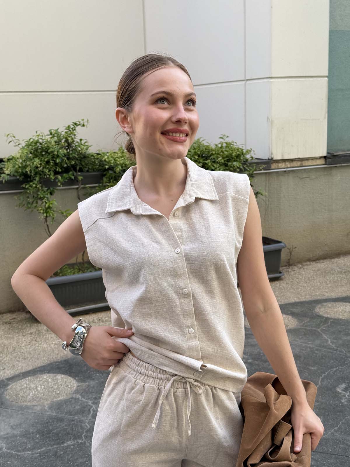 DÜZ KETEN GÖMLEK YAKA YELEK