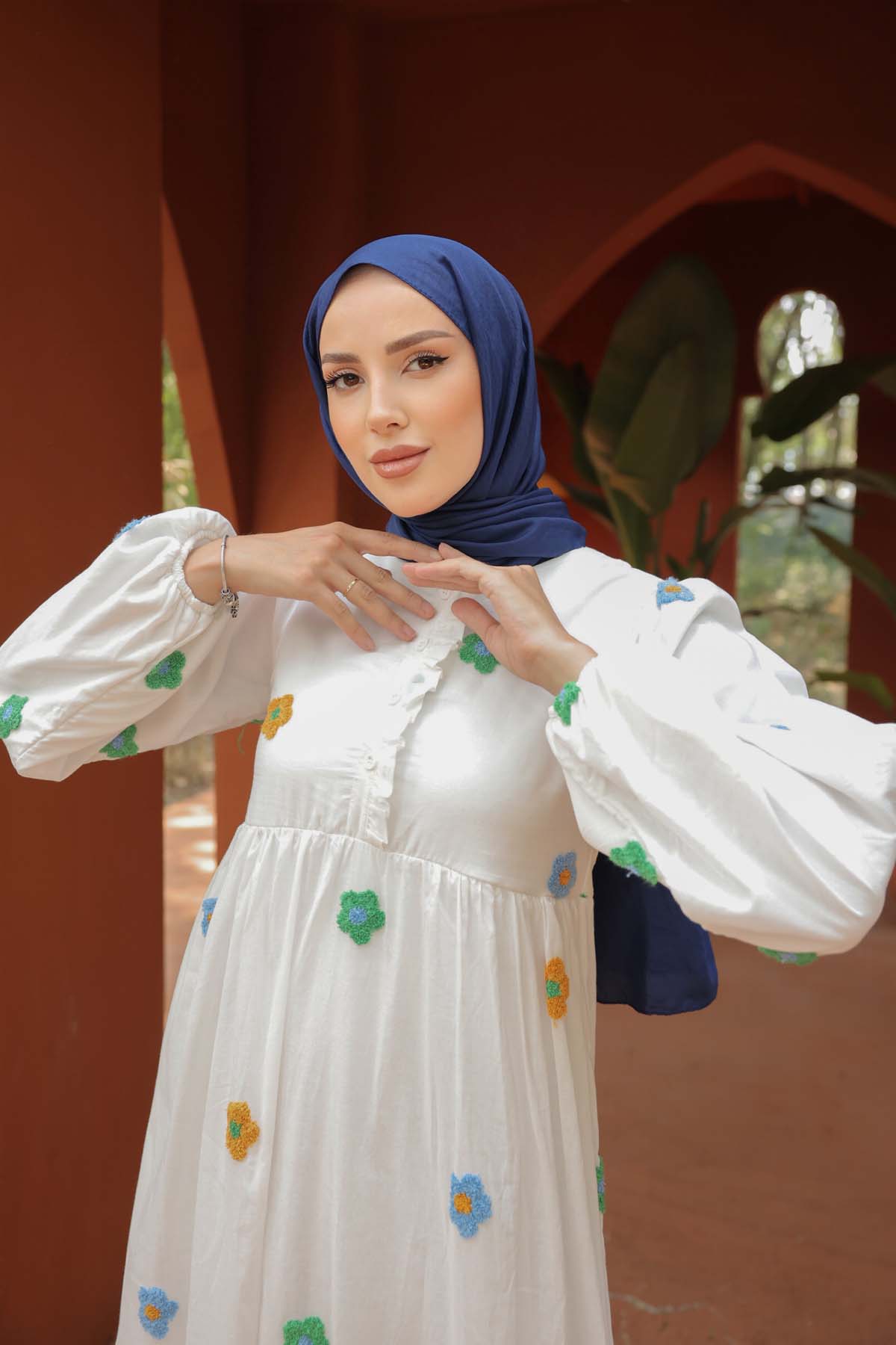 Çiçekli Uzun  Kollu  Elbise