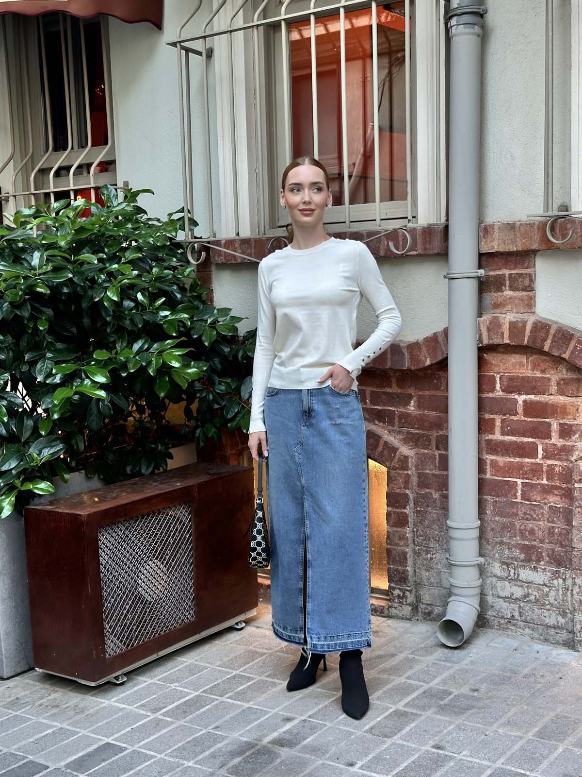 Korspan  Simit Yaka  Basic Kazak