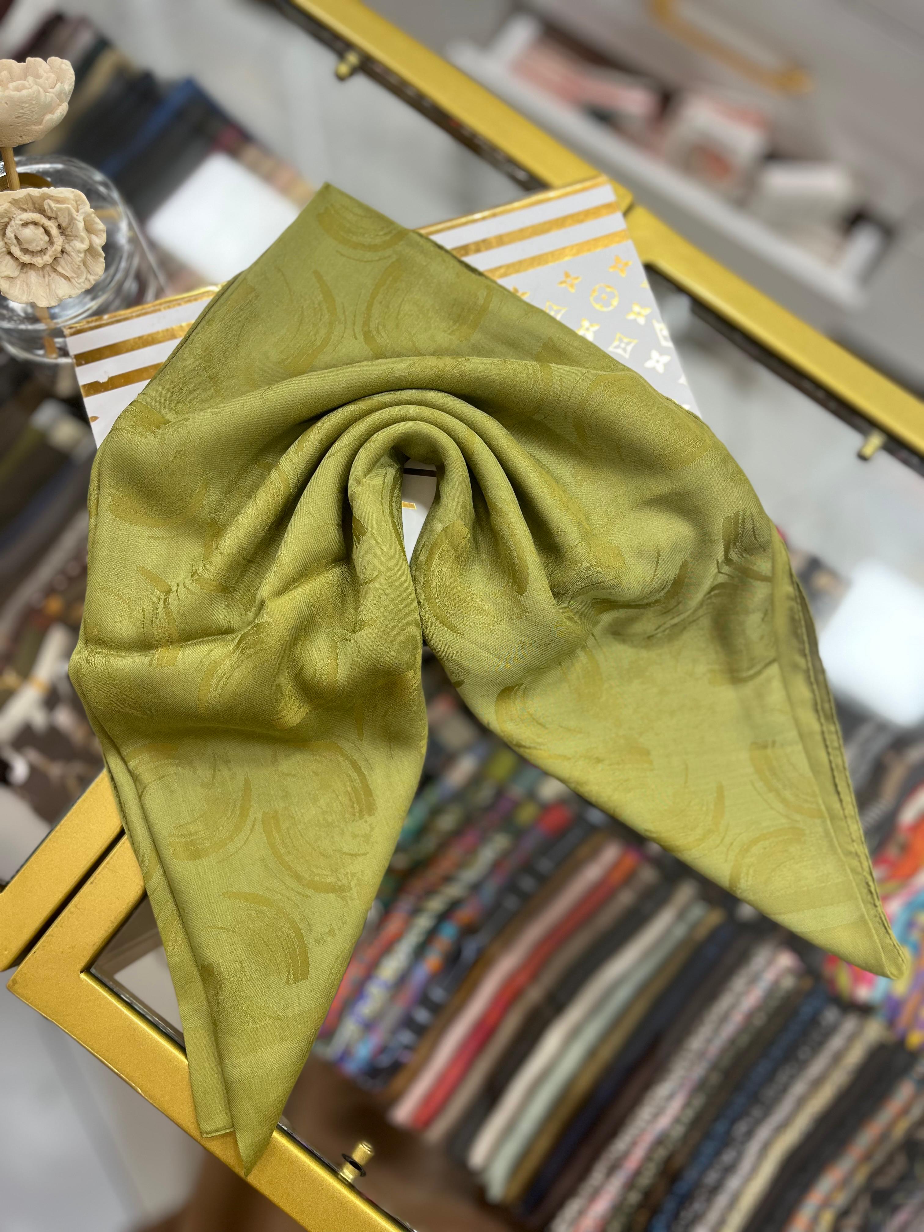 NOURA SİLVER DUHA EŞARP