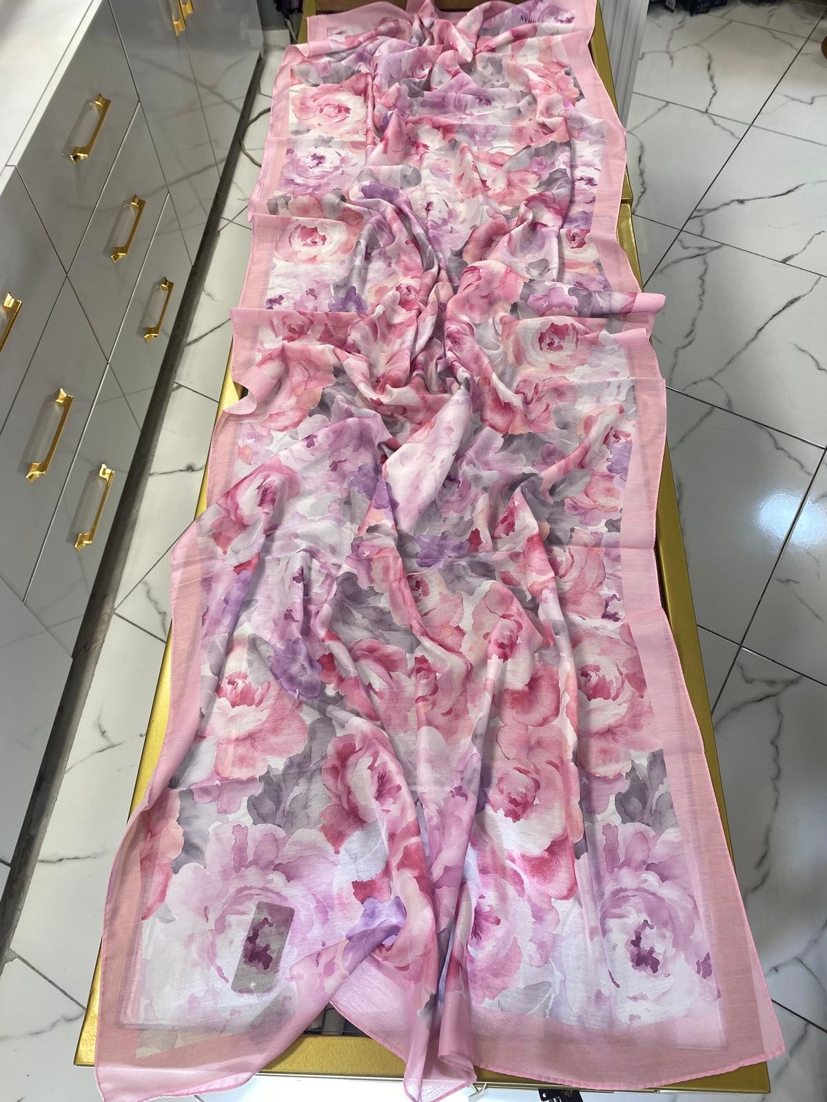 PEMBE