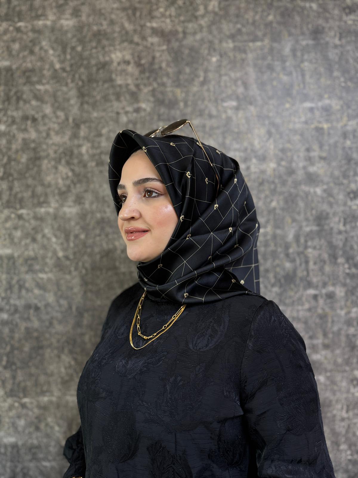 PİERRE CARDİN %100 SURA İPEK EŞARP