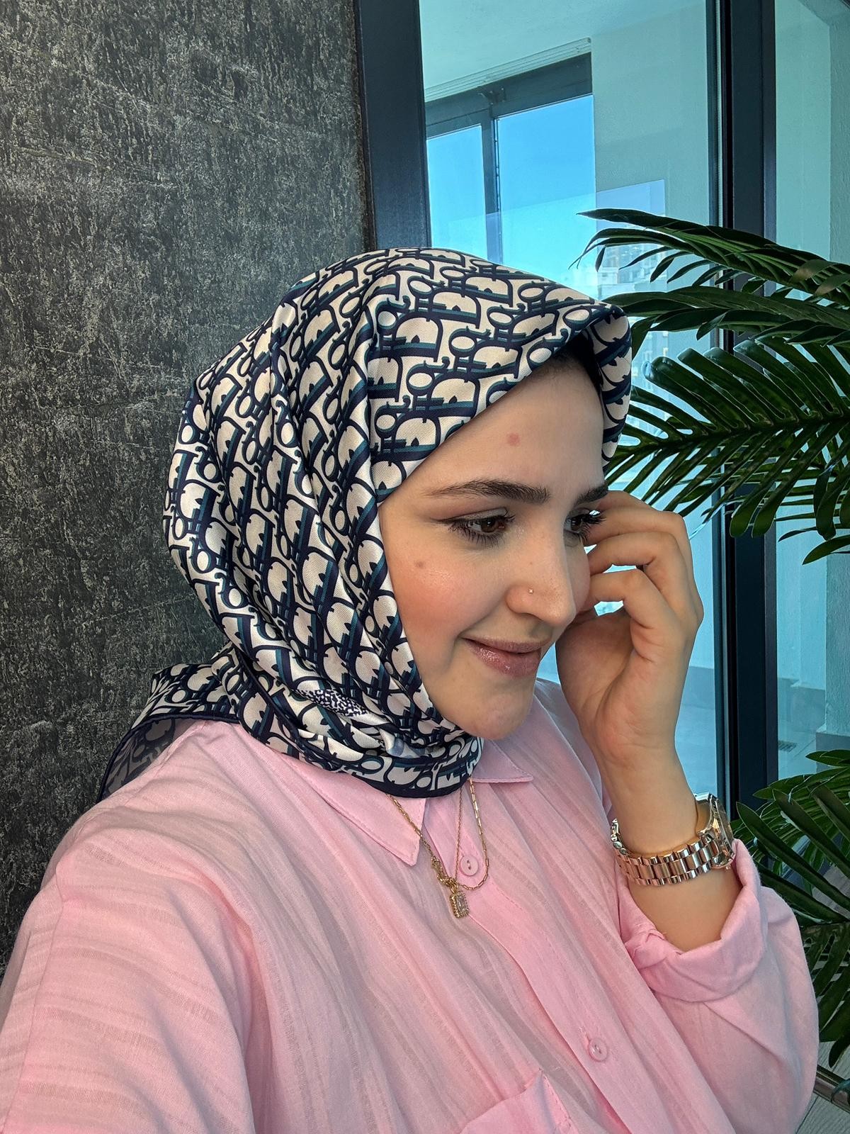 DİOR TWİL İPEK EŞARP