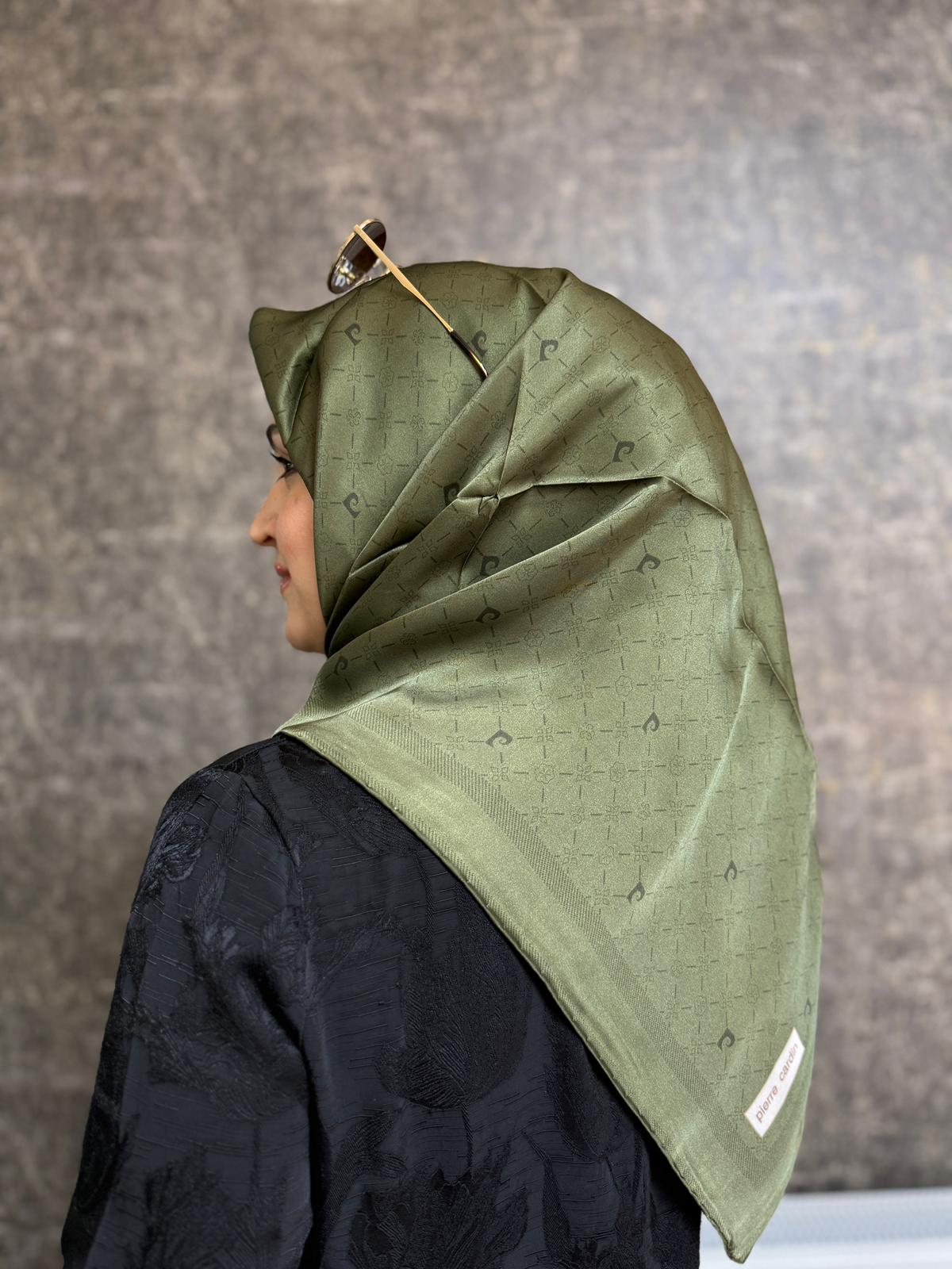 PİERRE CARDİN %100 SURA İPEK EŞARP