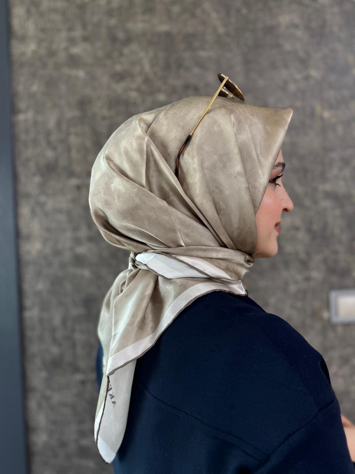 FISTIK YEŞİLİ AÇIK