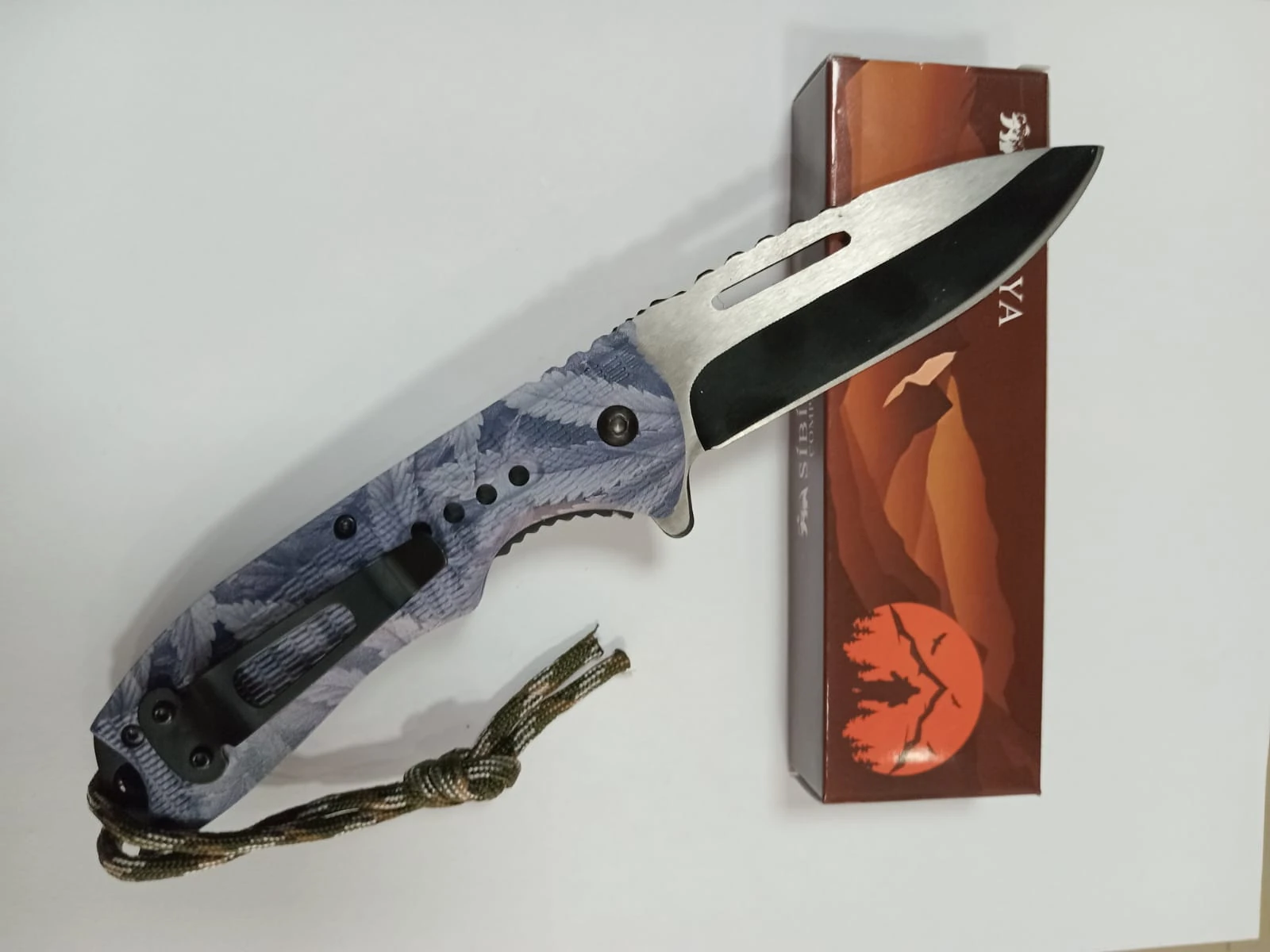 Browning Paracordlu Kamp Çakısı