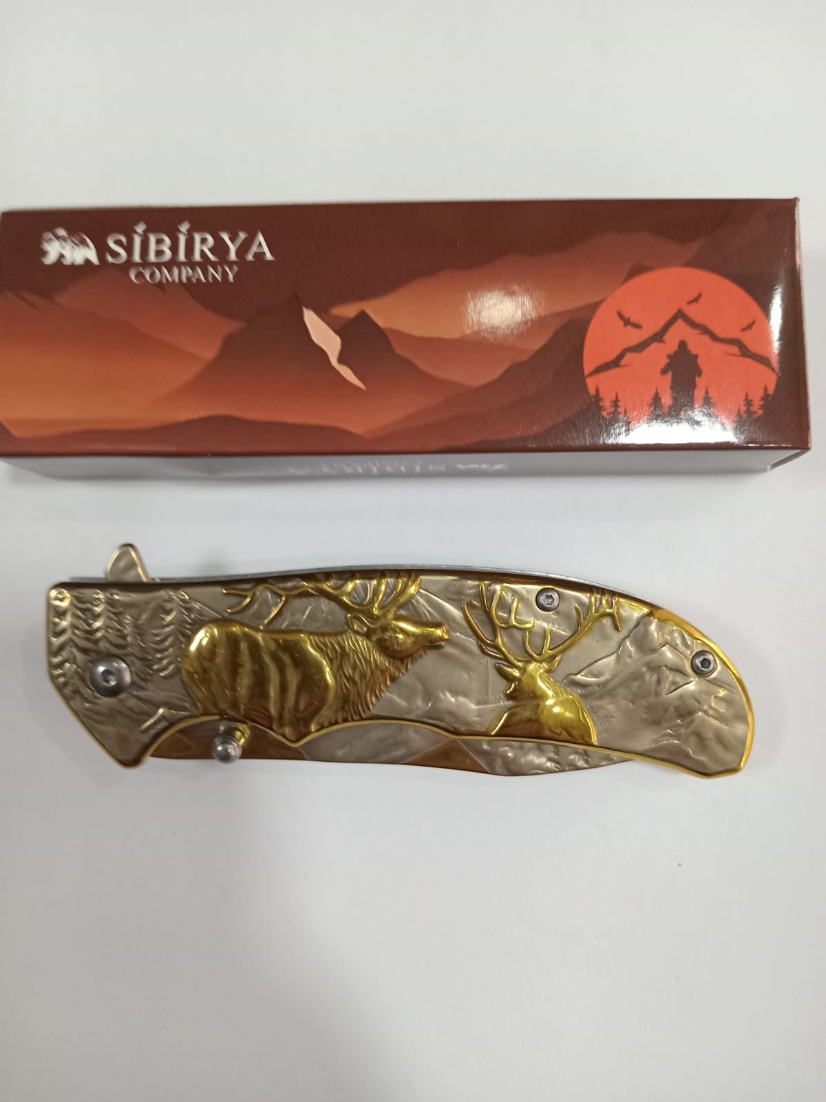 Sibirya Kabartmalı Sarı Renkli Geyik Desenli Kamp Çakısı