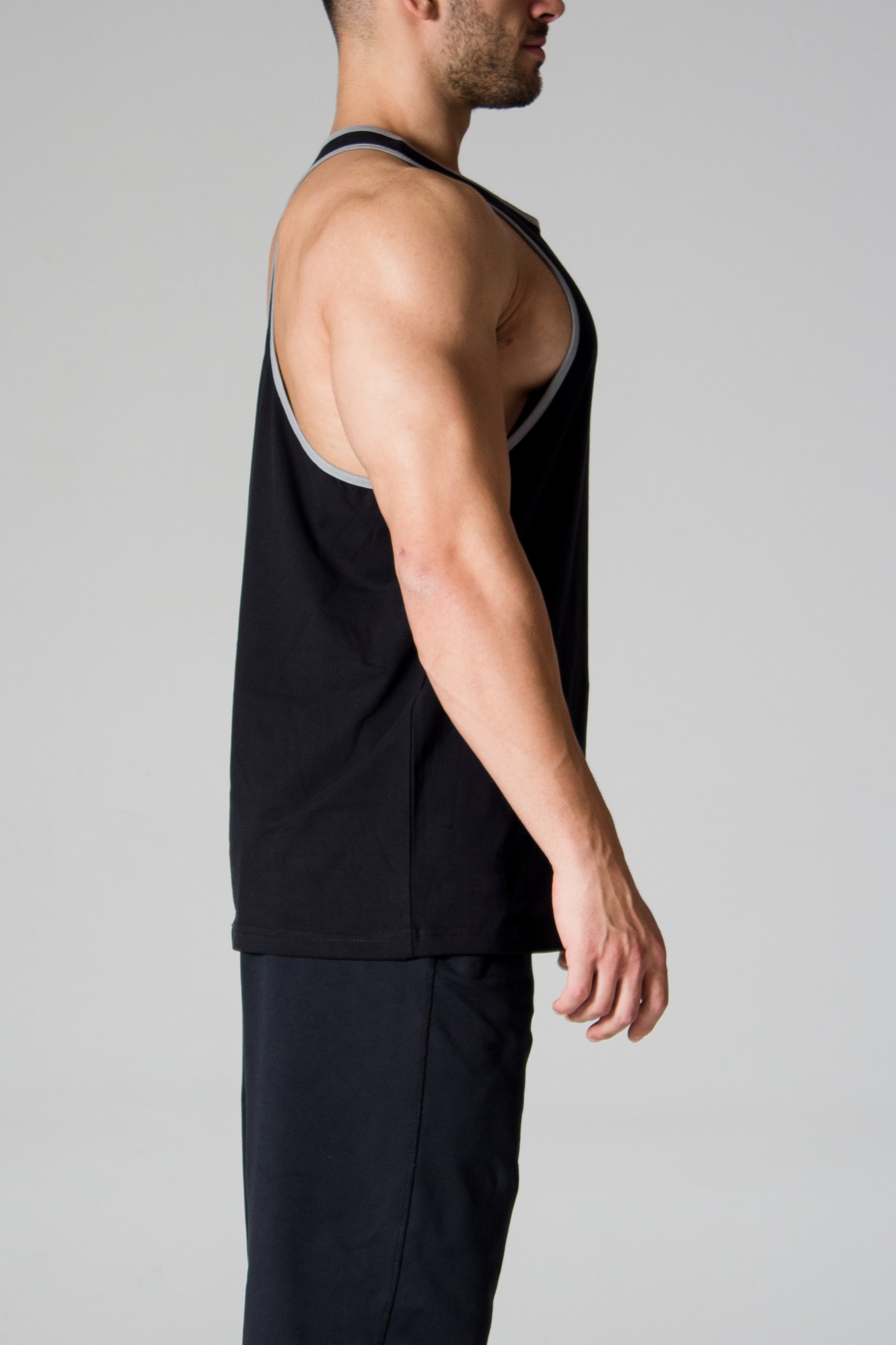 Push Beyond Limit Oversize Atlet - BLACK