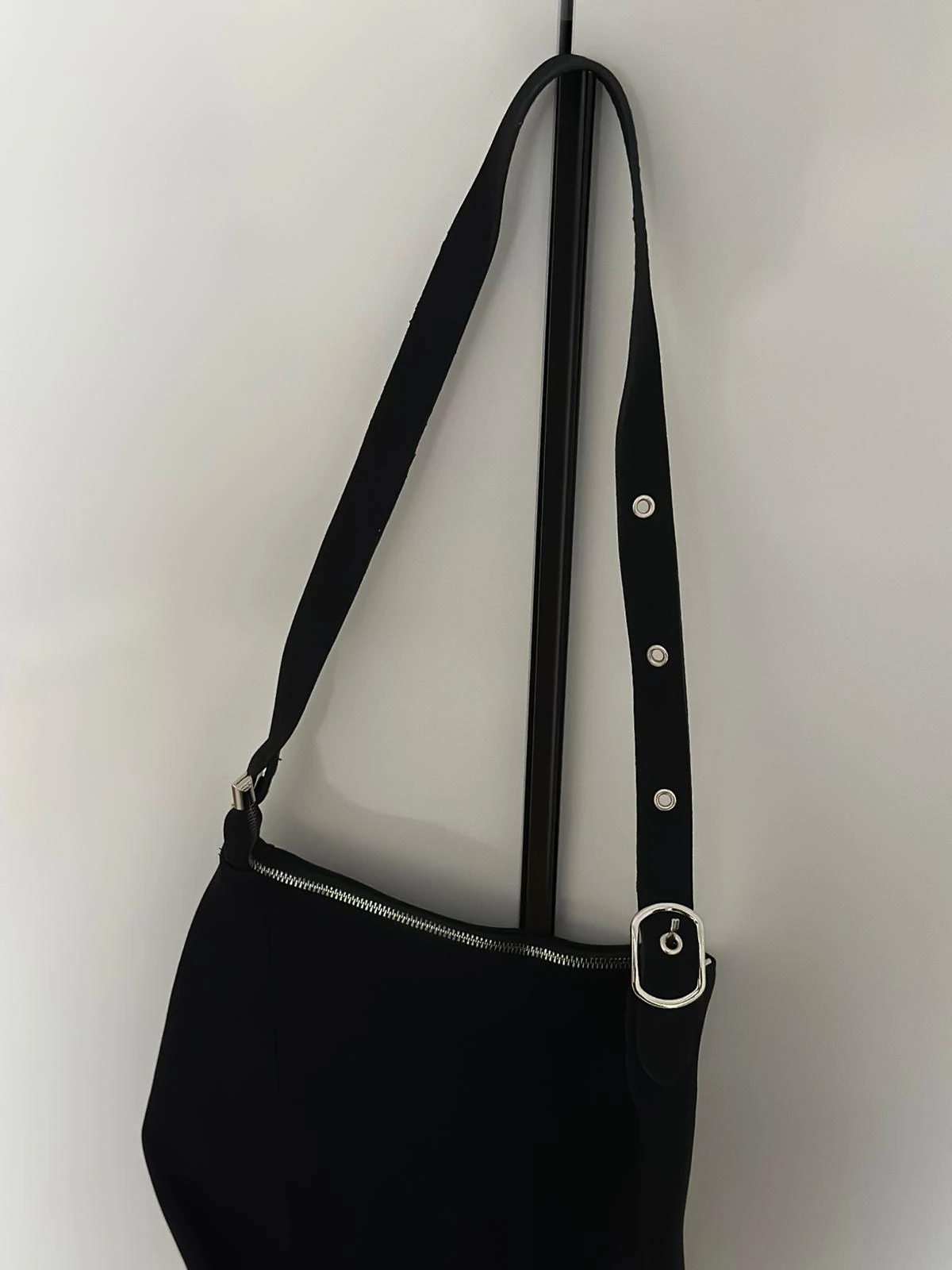 Süet Büyük Boy El ve Kol Çantası - Siyah