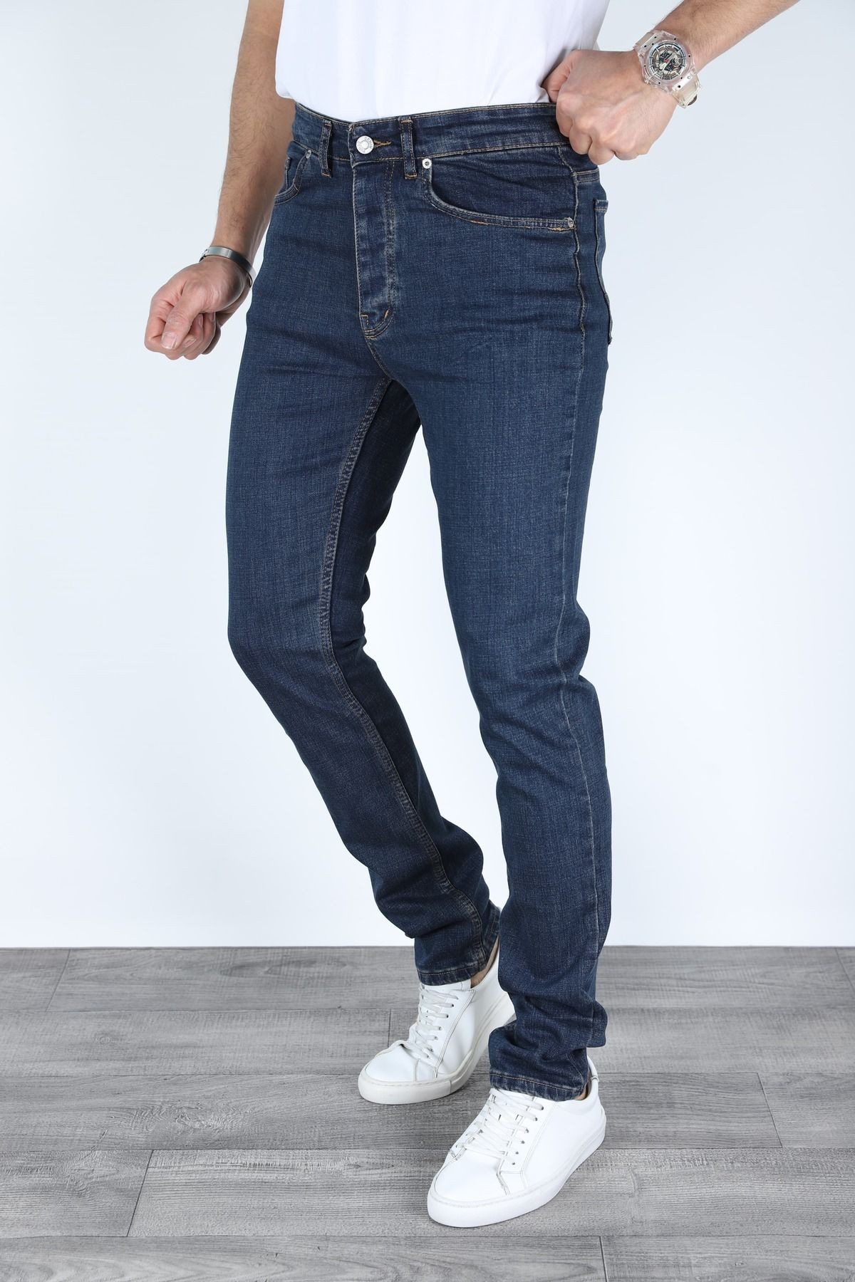Erkek Açık Mavi Regular Fit Rahat Kesim Denim Kot Pantolon
