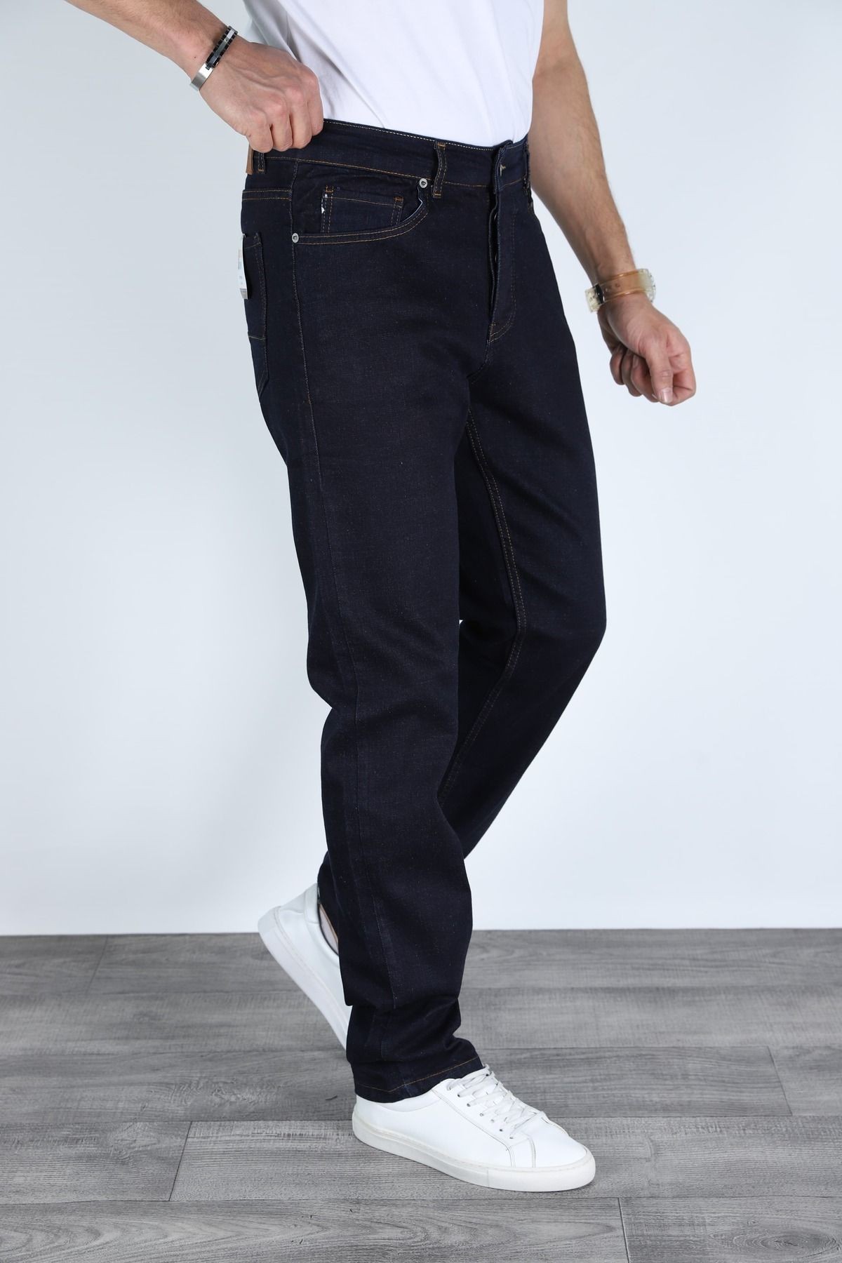 Erkek Lacivert Regular Fit Yıkamasız Görünüm Kot Pantolon