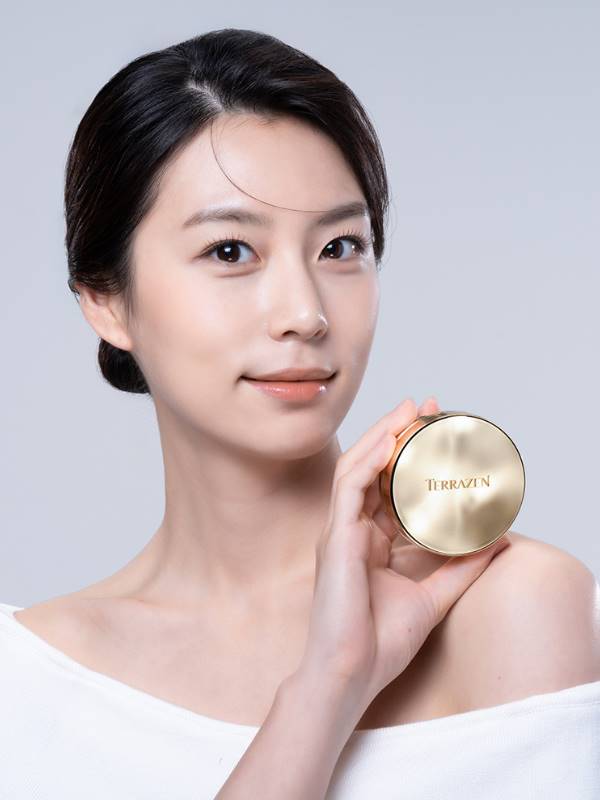 Terrazen Perfect Finish Cushion No.21 Light Beige