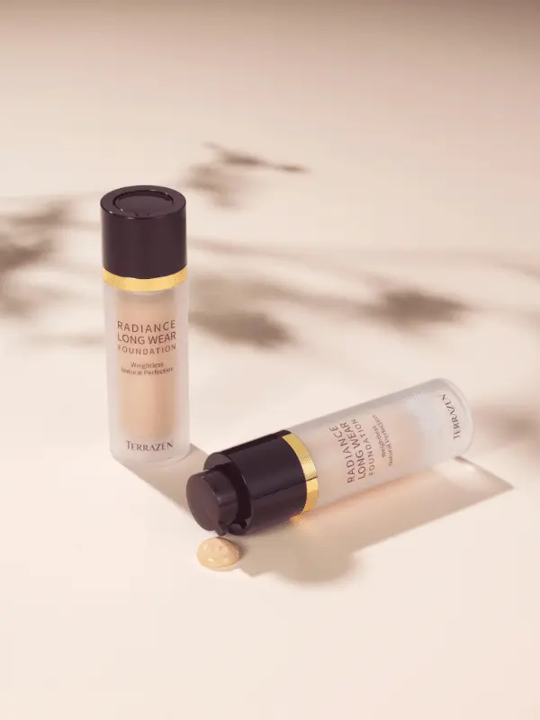 Terrazen Radiance Longwear Foundation N23