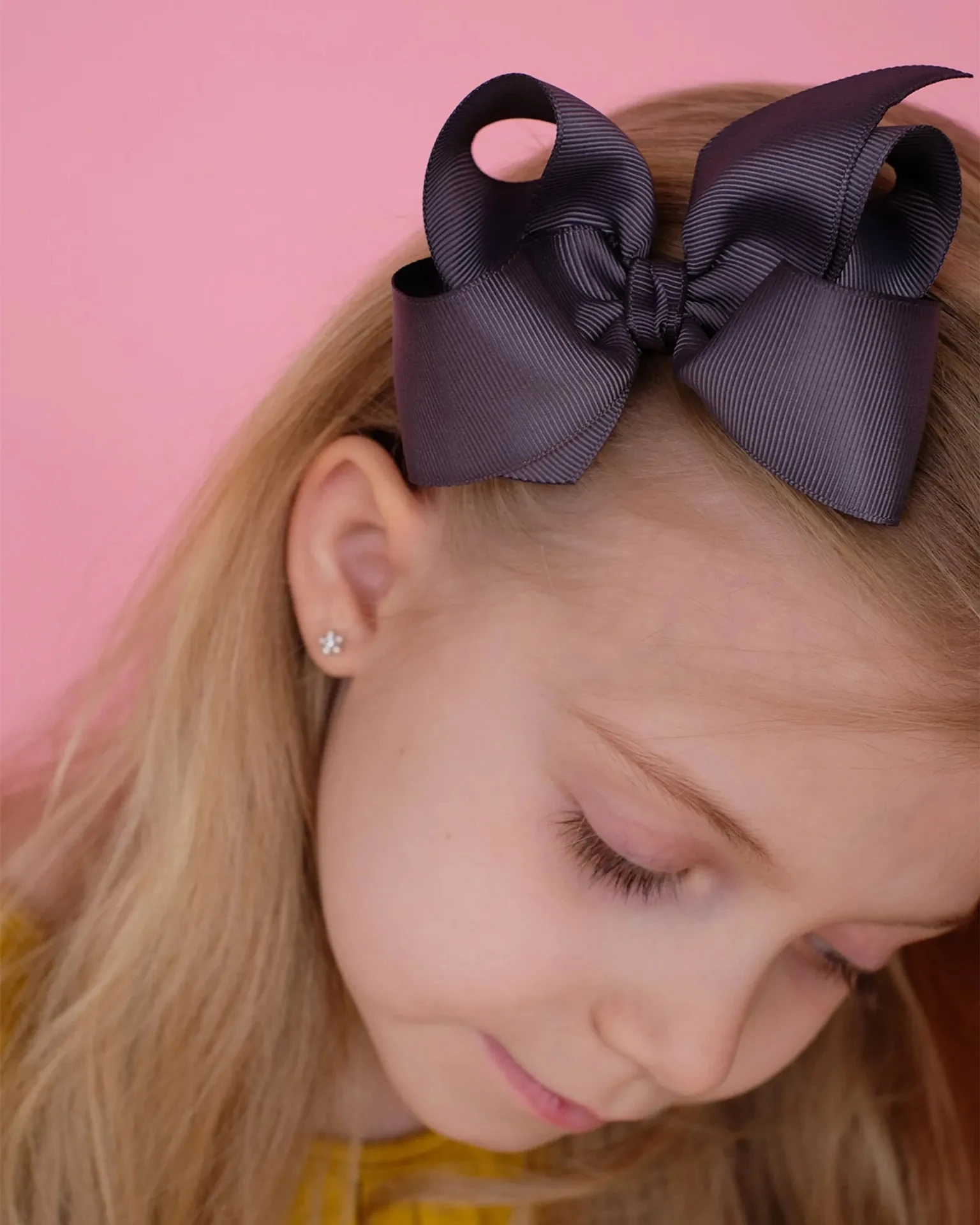 RIBBON BOW CLIP BLACK