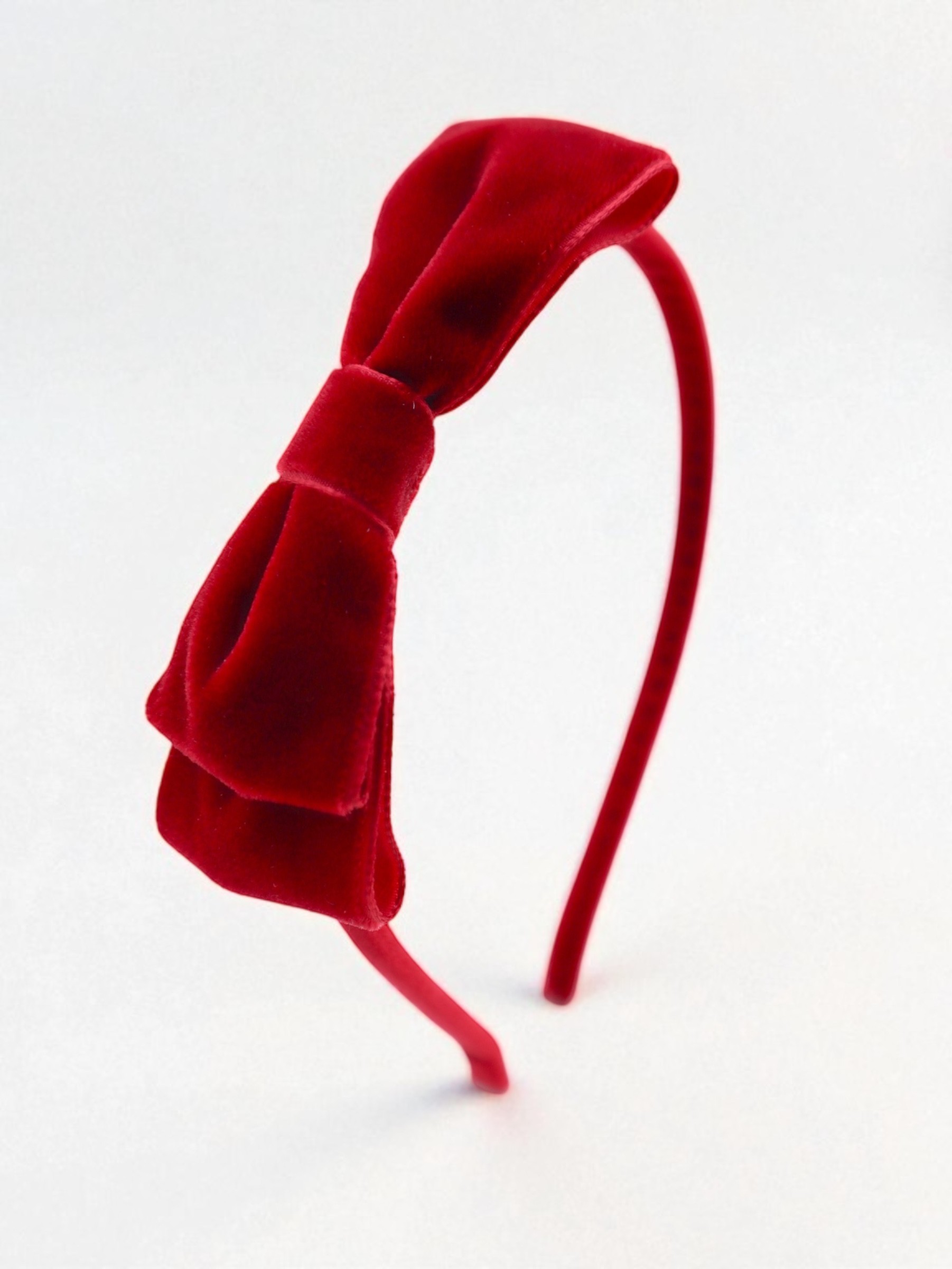 VELVET BOW