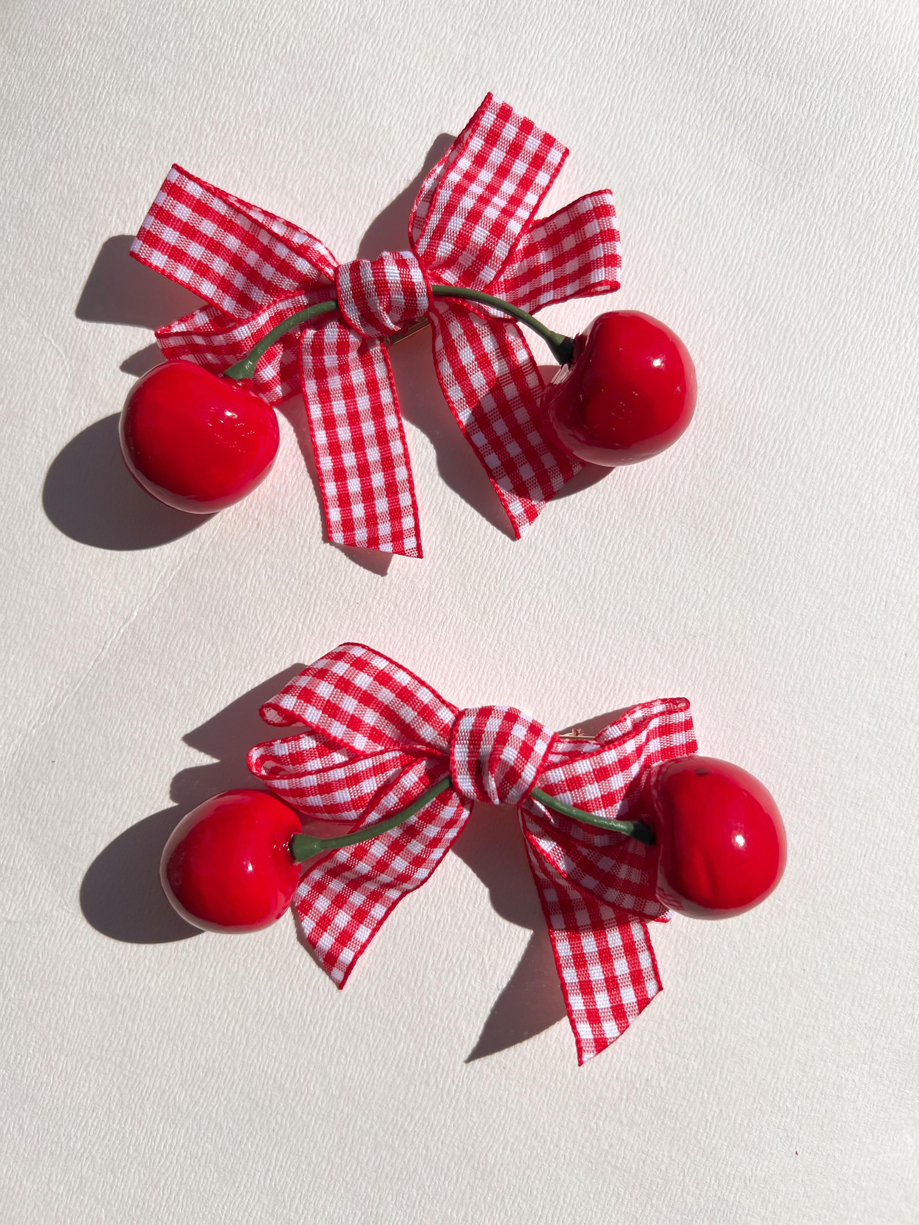 CHERRY CLIPS