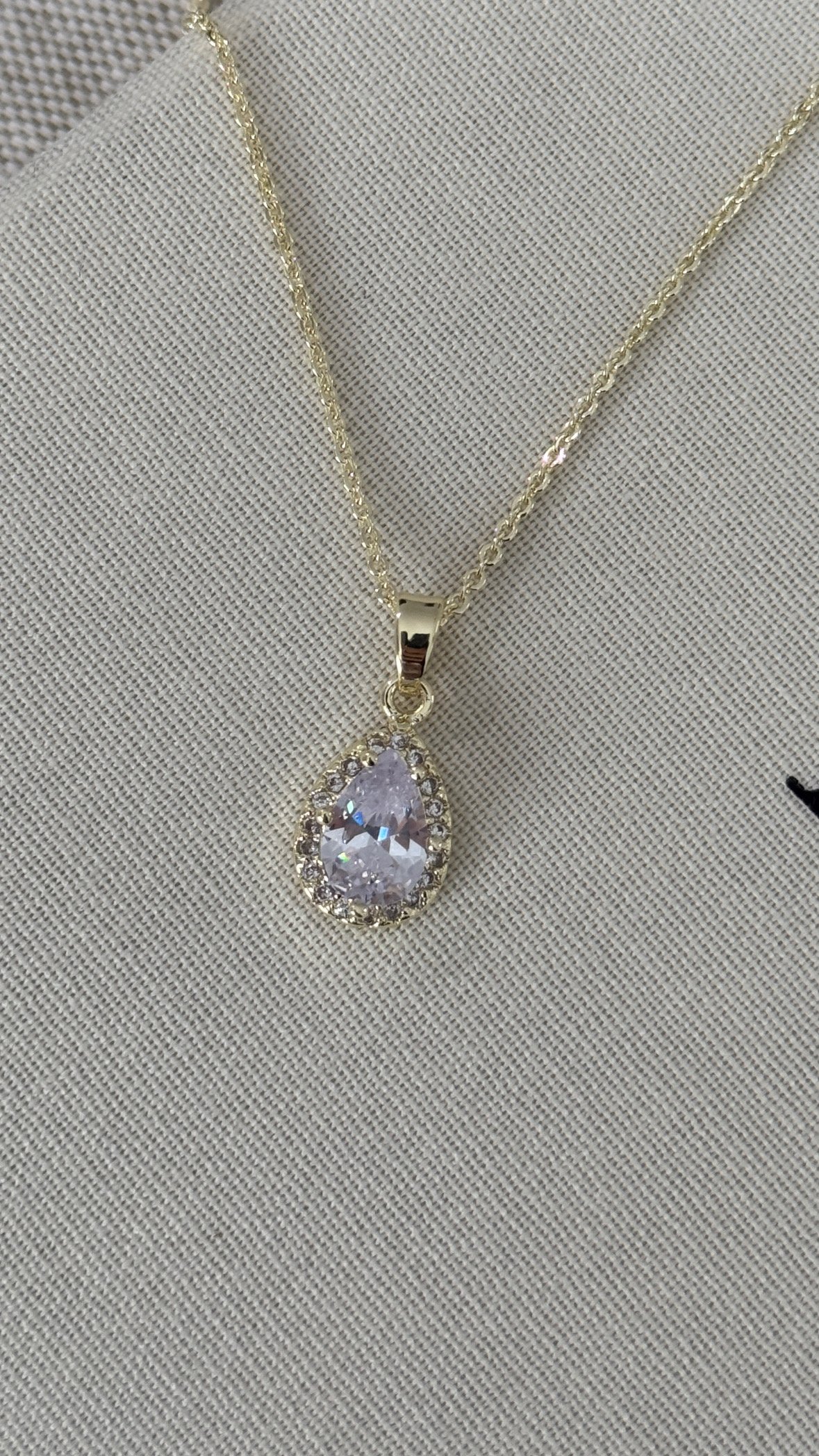 Gold Damla Taş Kolye