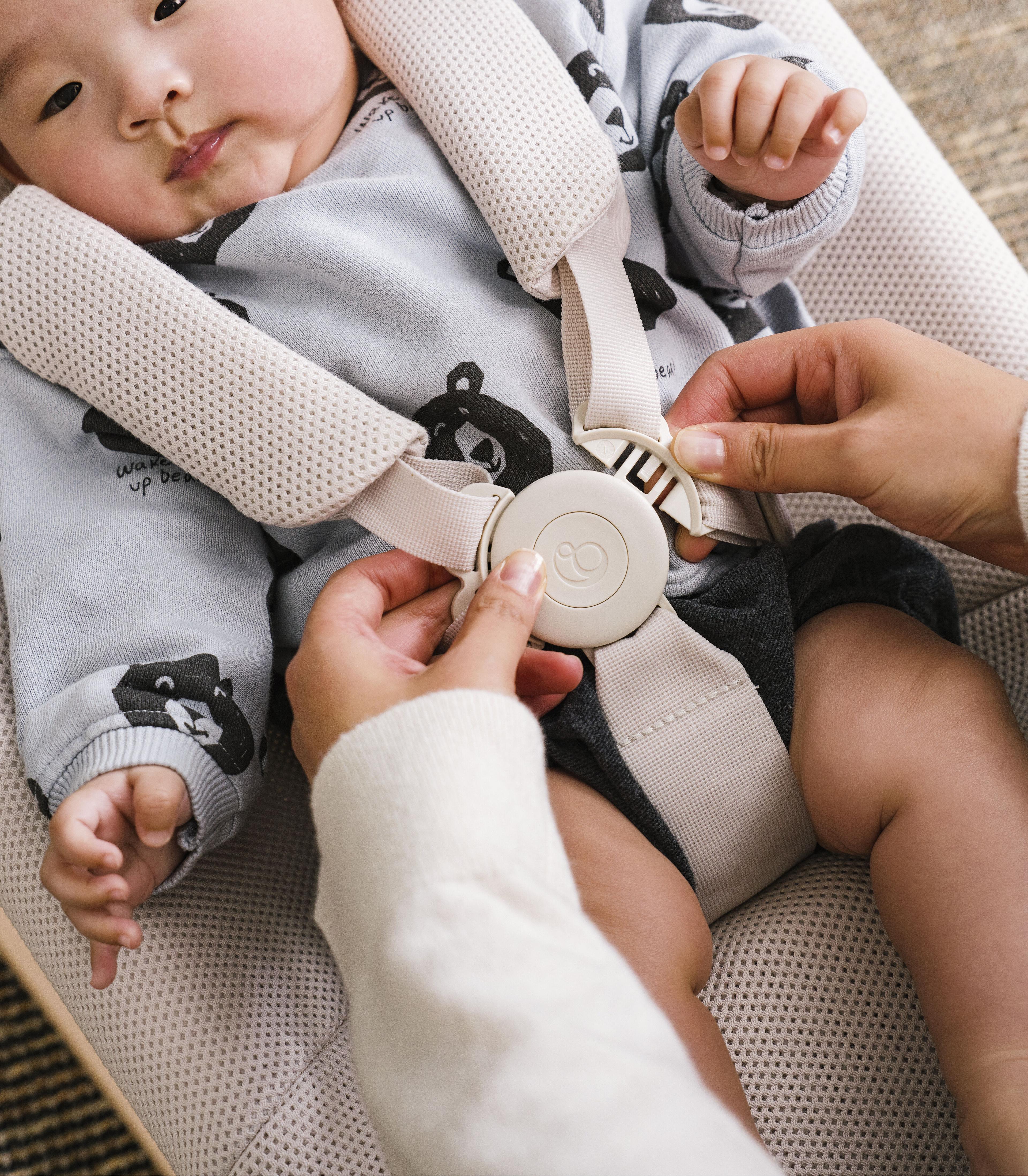 Stokke® Yoga™ Ana Kucağı ve Salıncak