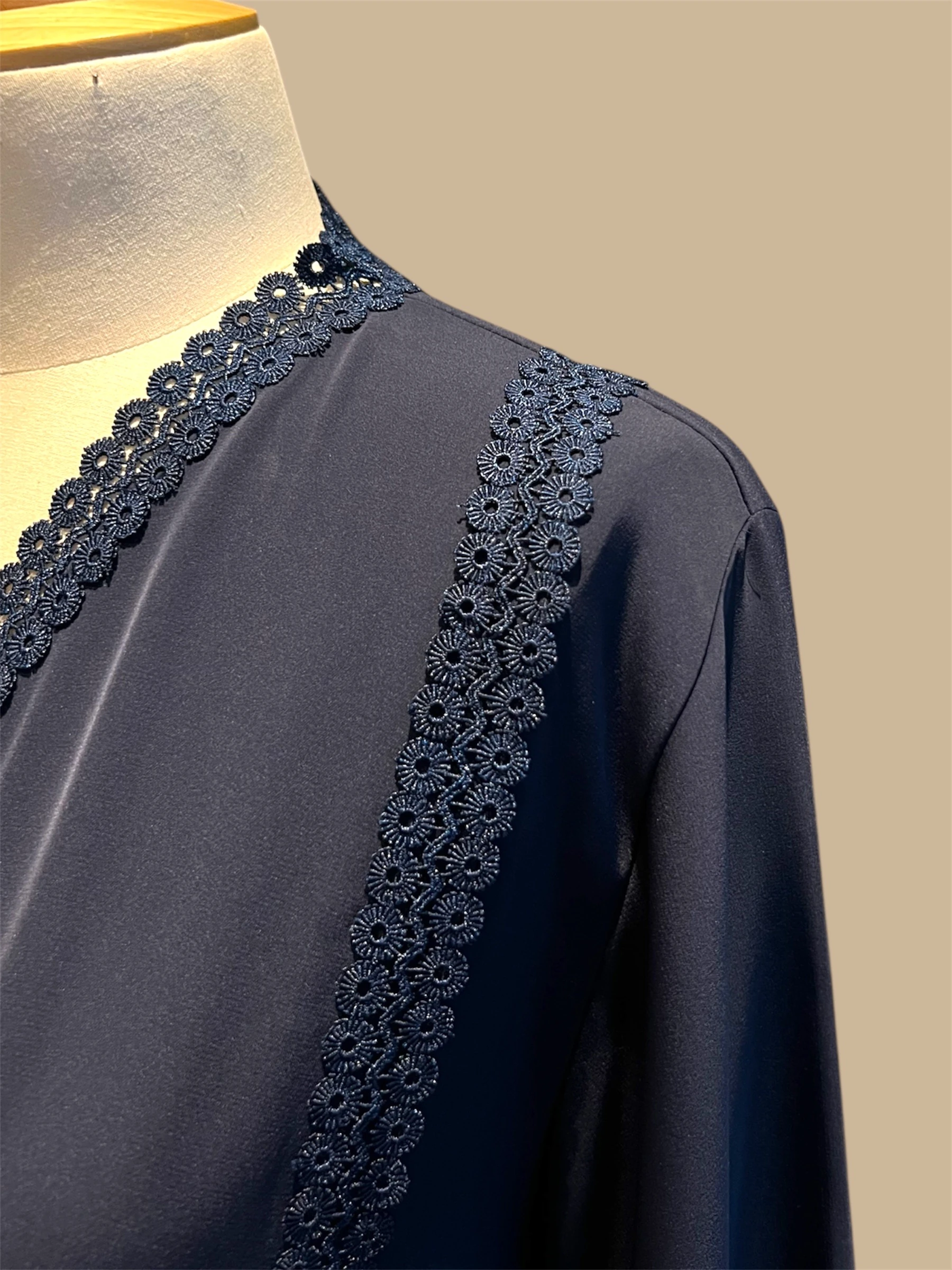 Limited: Sapphire Abaya | SIYENDAS