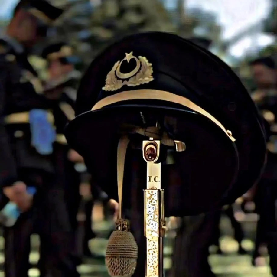 Ön Sipariş Ürünü: Mareşal Defter (A4)