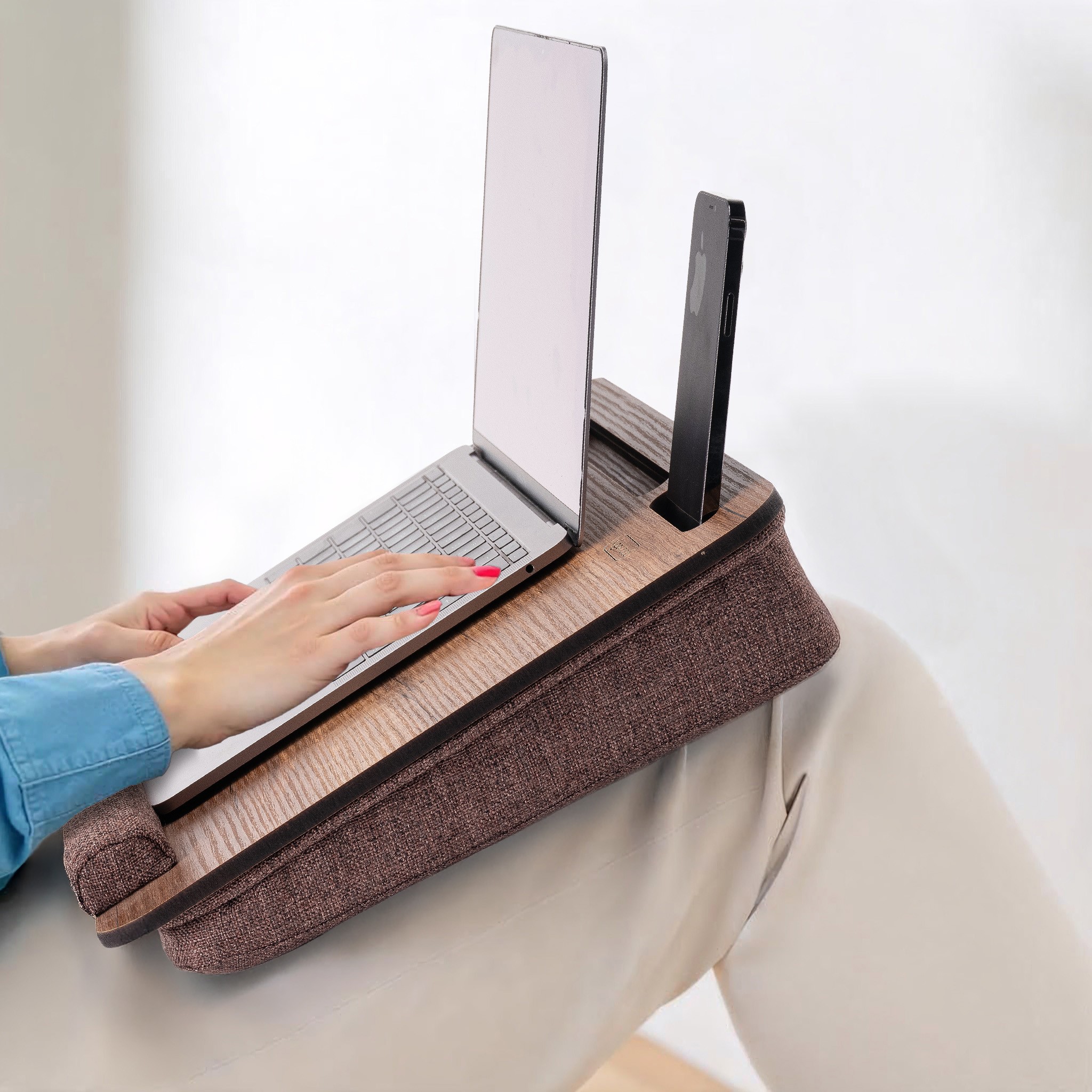 LS01X-VİGOWOOD MINDERLI LAPTOP SEHPASI