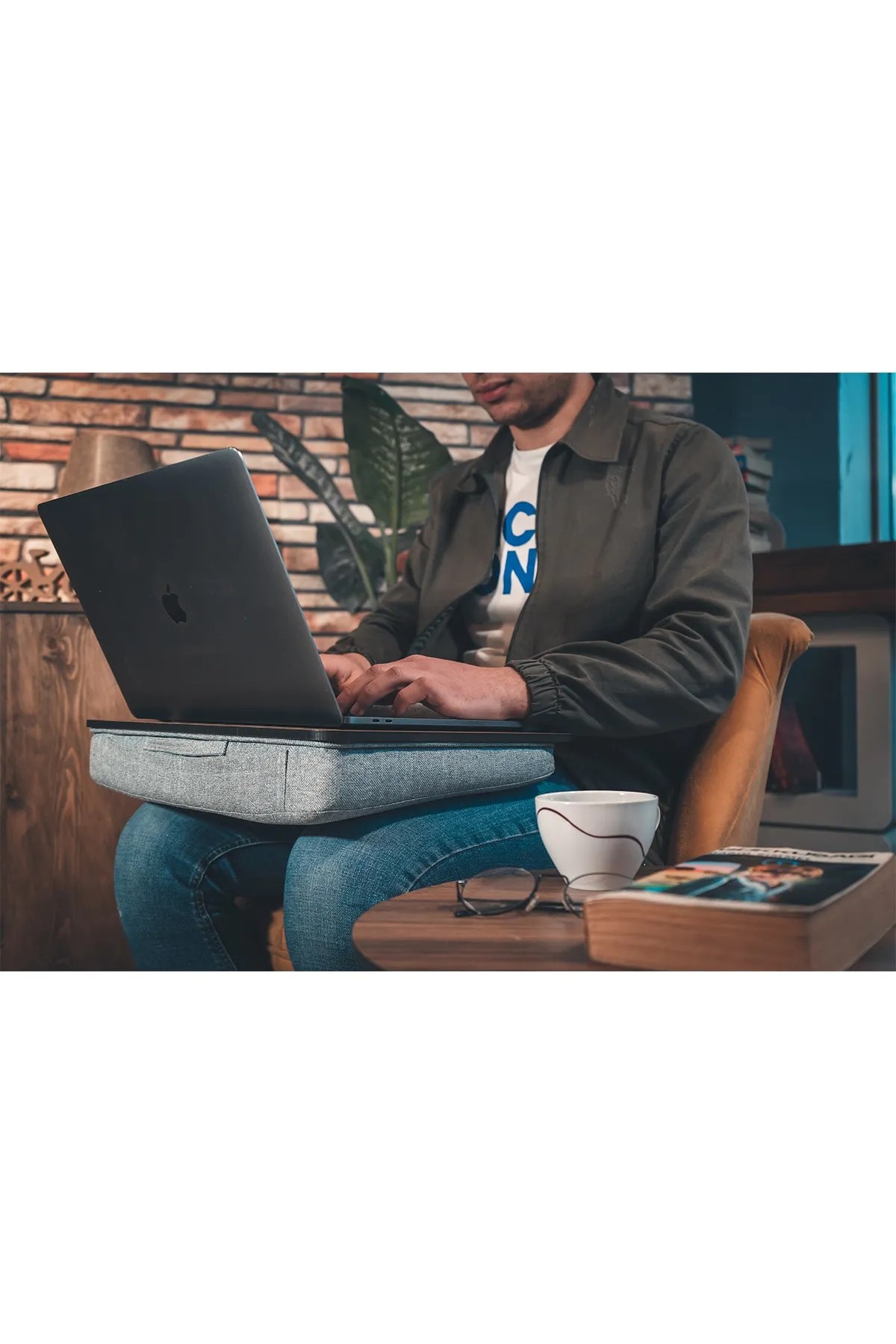 LS011 Minderli Laptop Standı