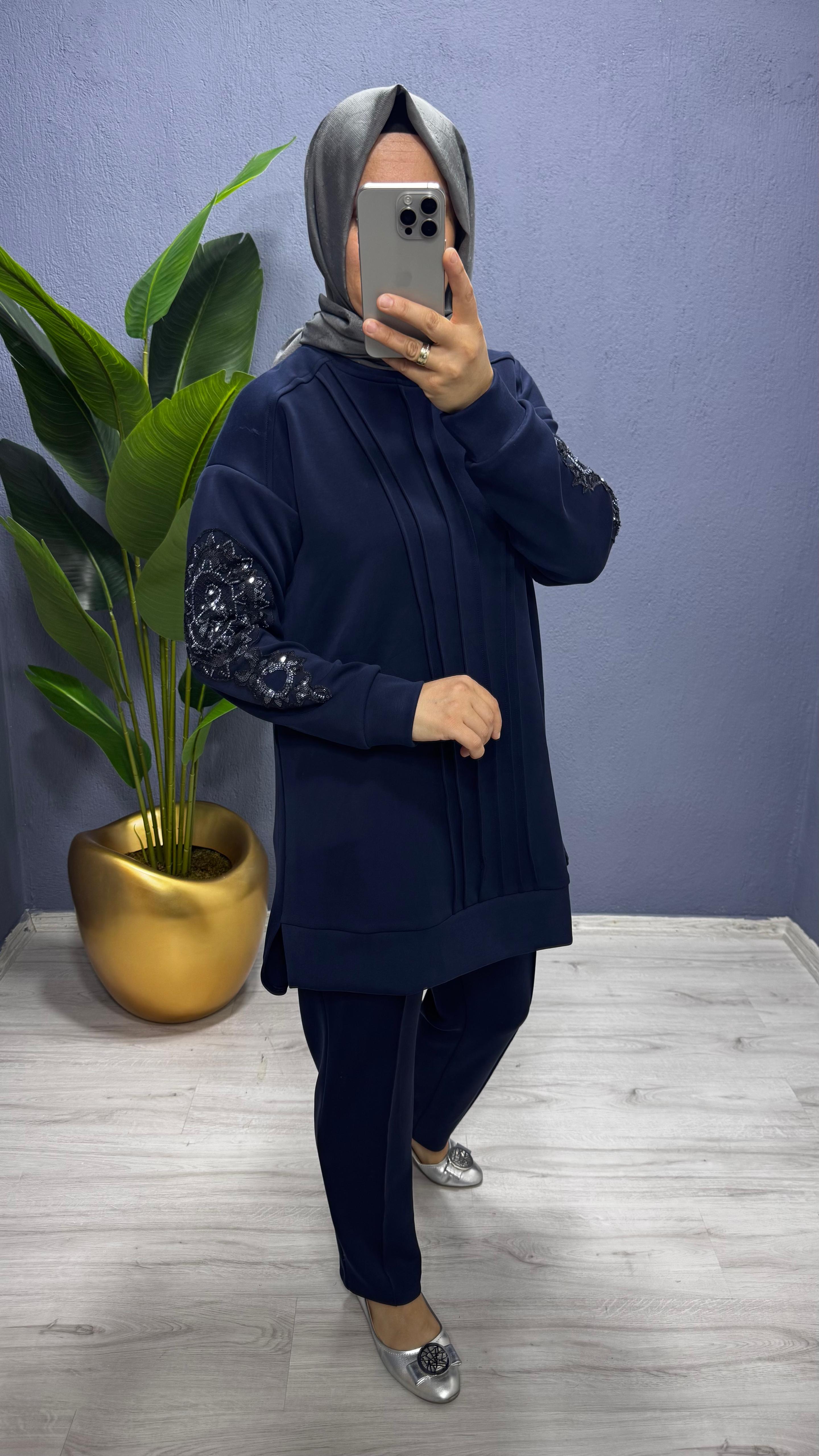 Fuat Gürşen  Pantolonlu Takım 4339