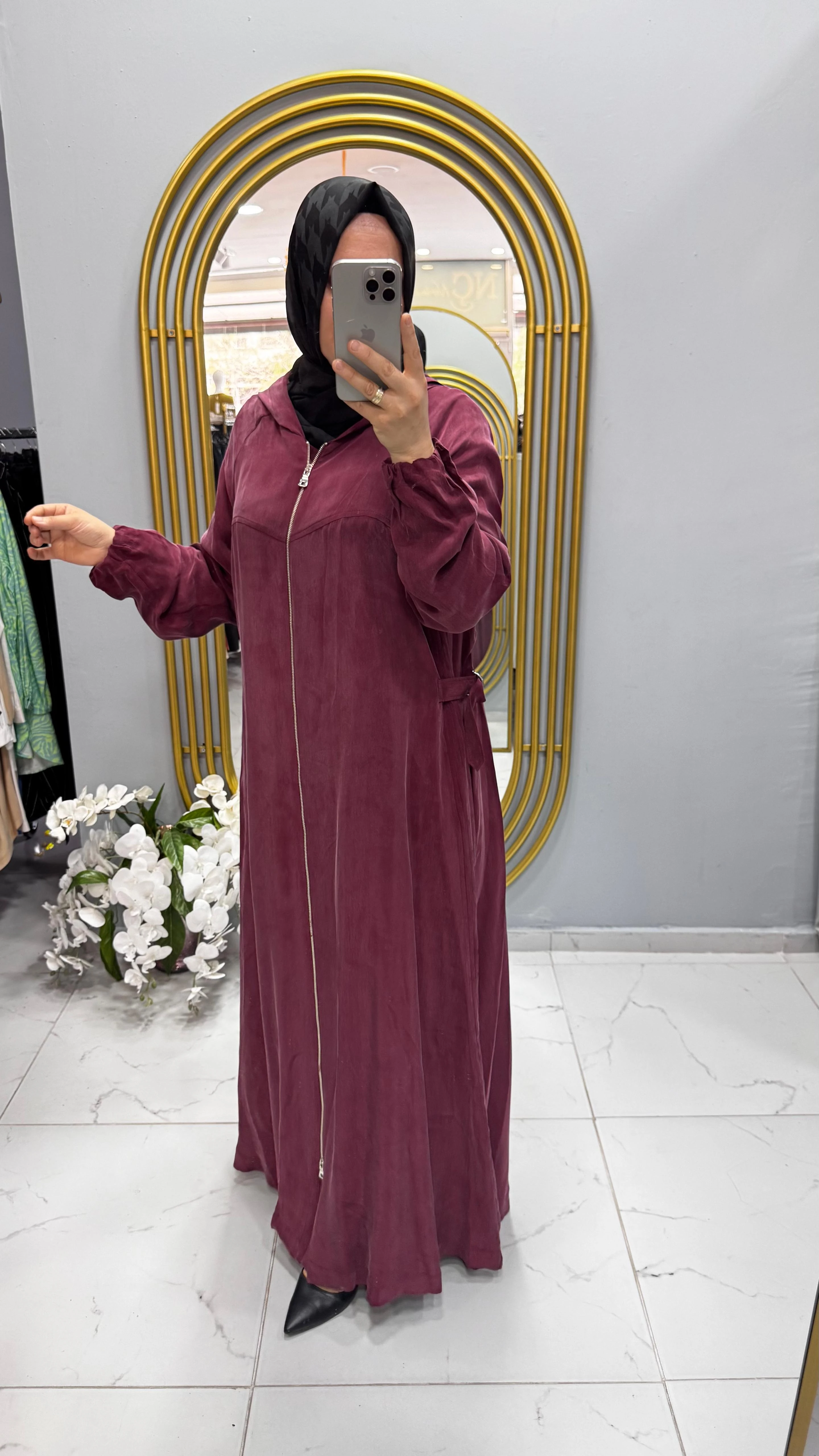 Misswhence Pardesü (37513)