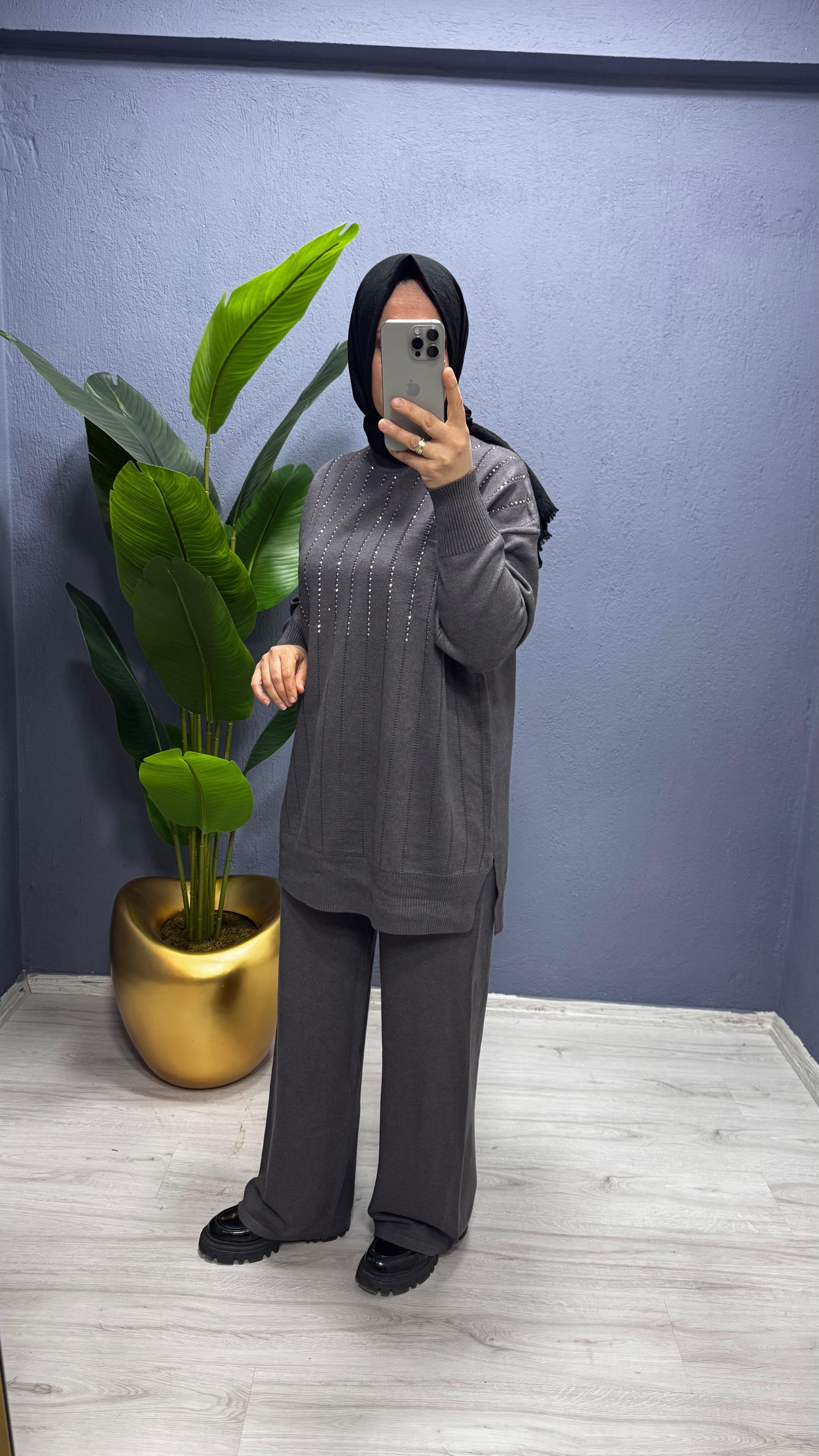 Fuat Gürşen  Triko Pantolonlu Takım 4350