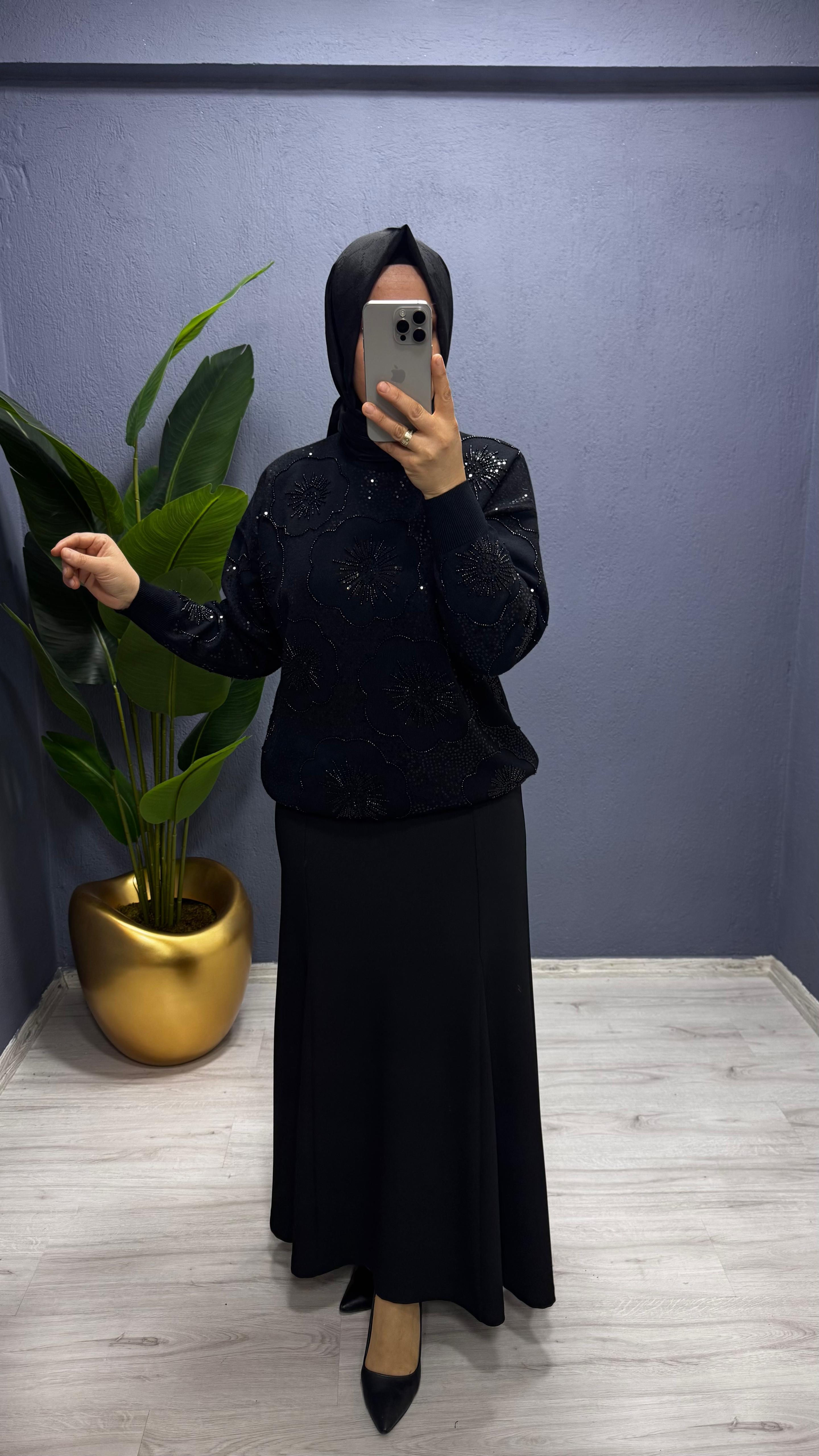 Tığ Triko İşlemeli Yarım Balıkcı Yaka Bluz (BLZ.22001.1)