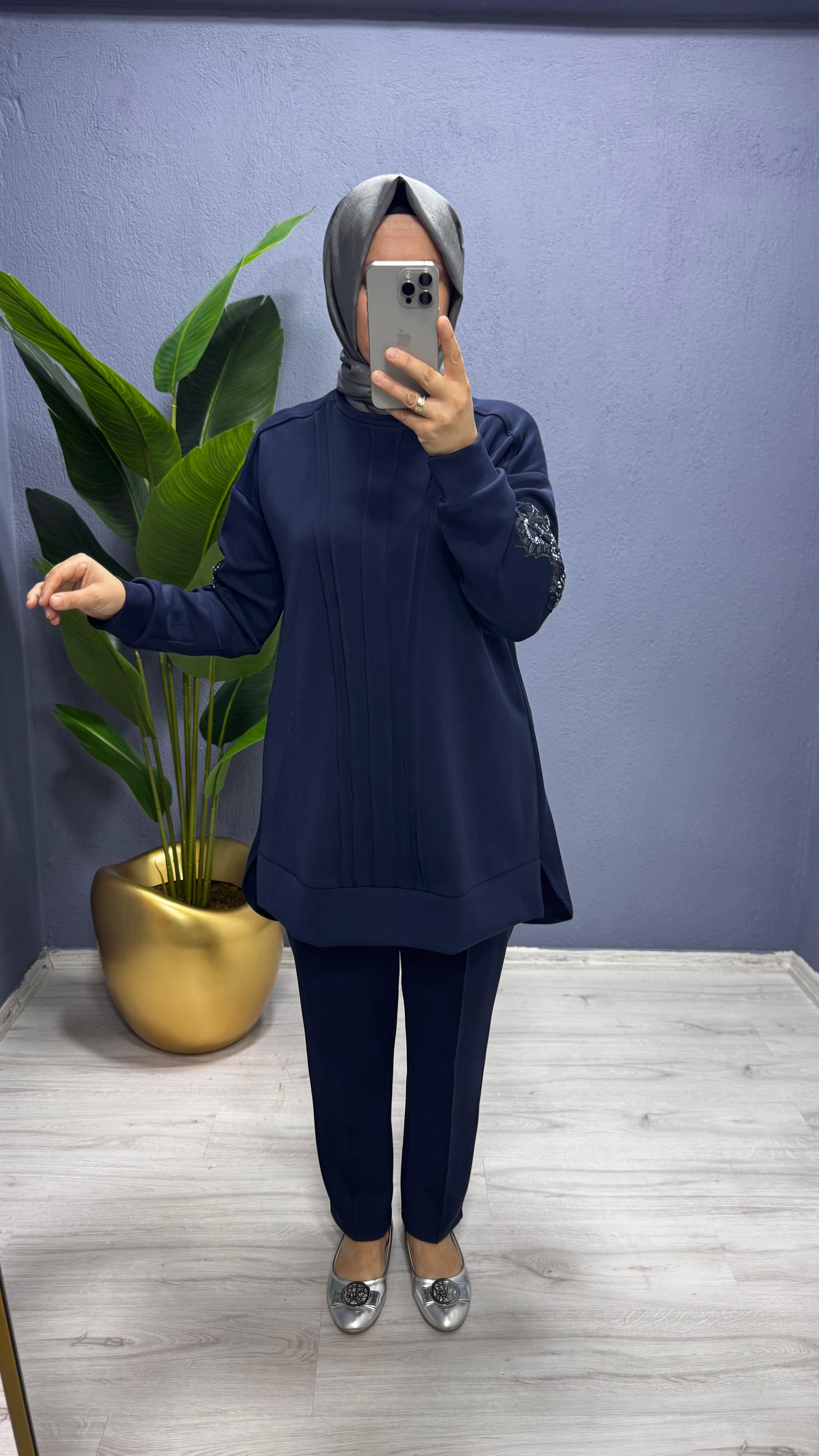 Fuat Gürşen  Pantolonlu Takım 4339