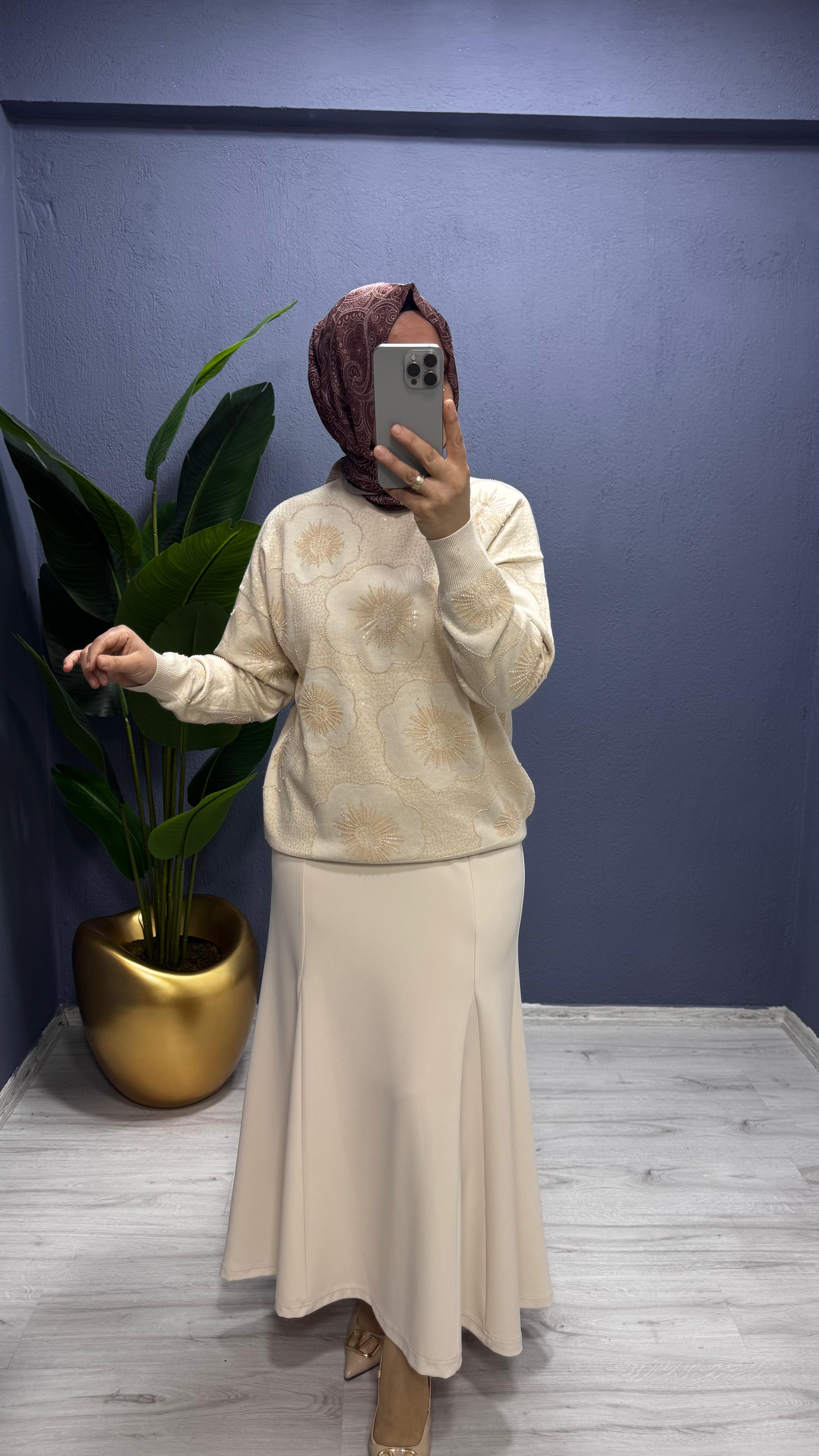 Tığ Triko İşlemeli Yarım Balıkcı Yaka Bluz (BLZ.22001.1)