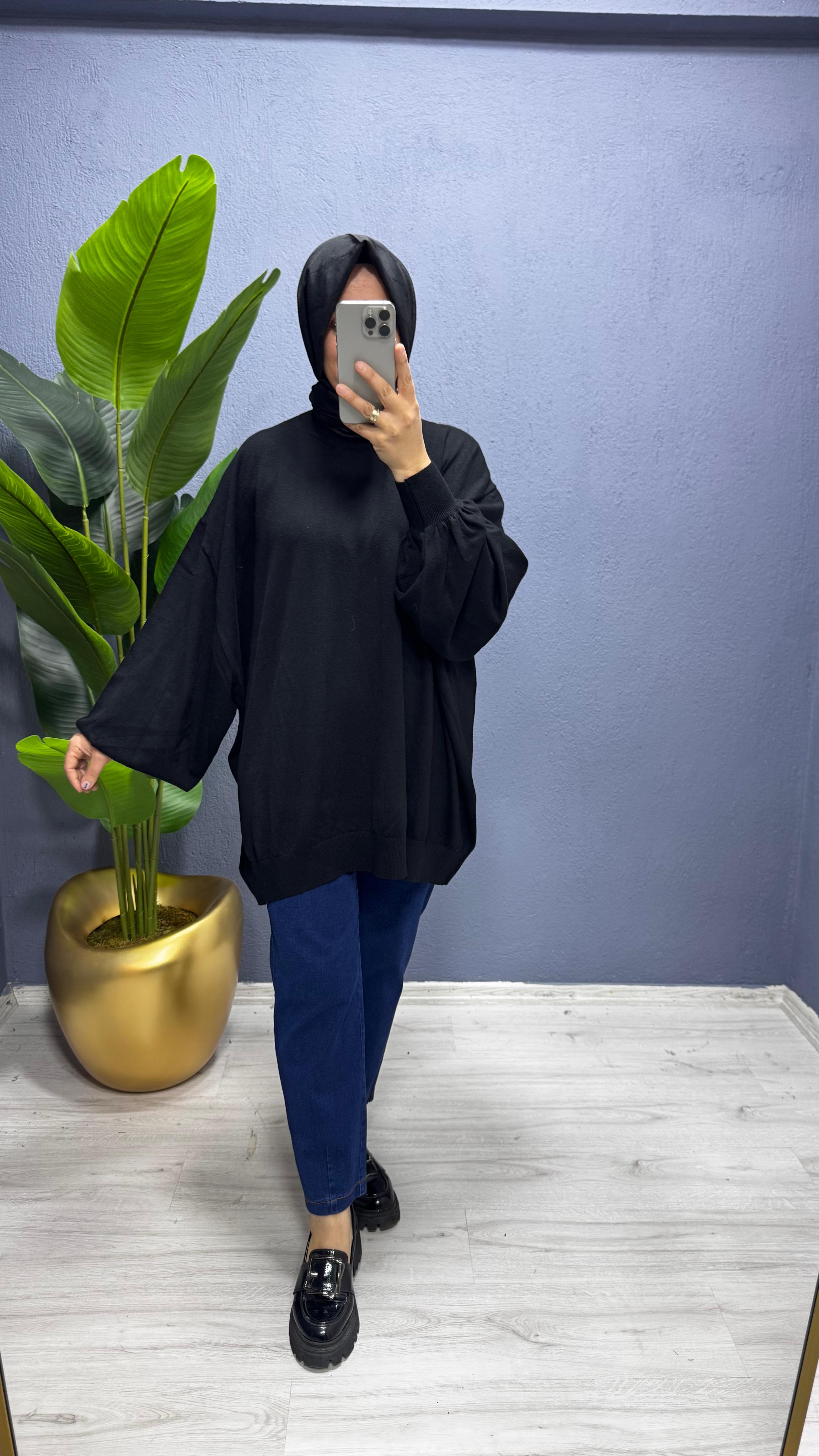 Ceremony İnci İşlemeli Yumoş Kısa Kazak 51100