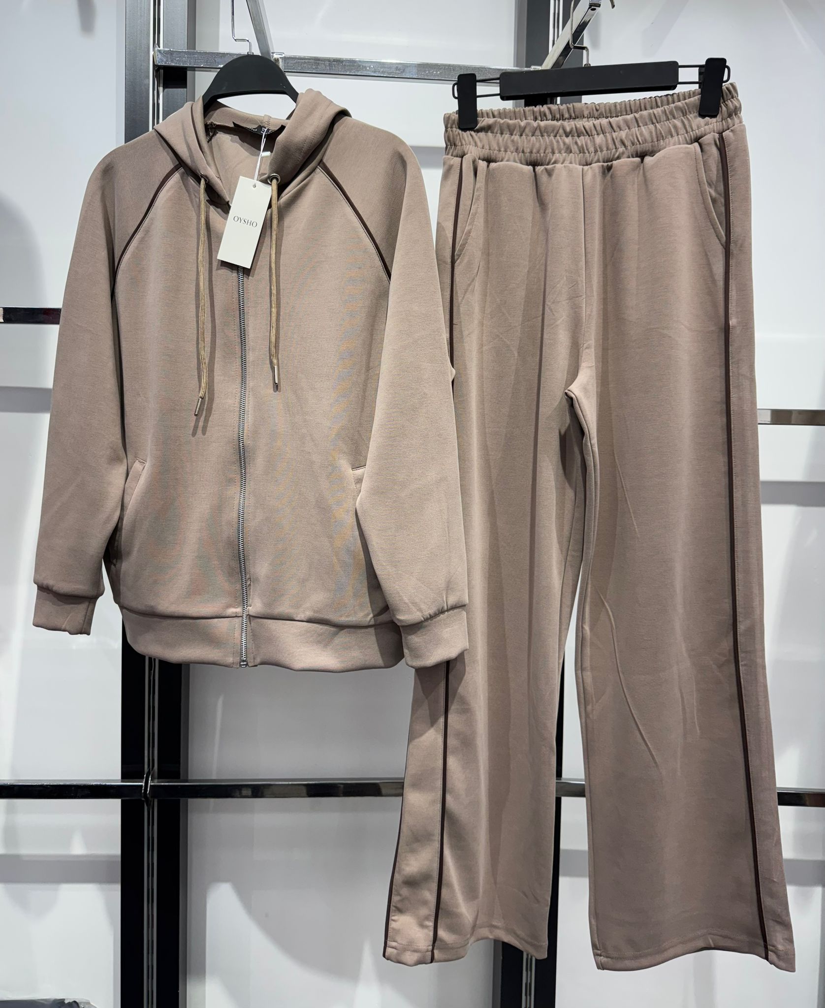 Biyeli Pantolonlu Oyso Takım (1001)