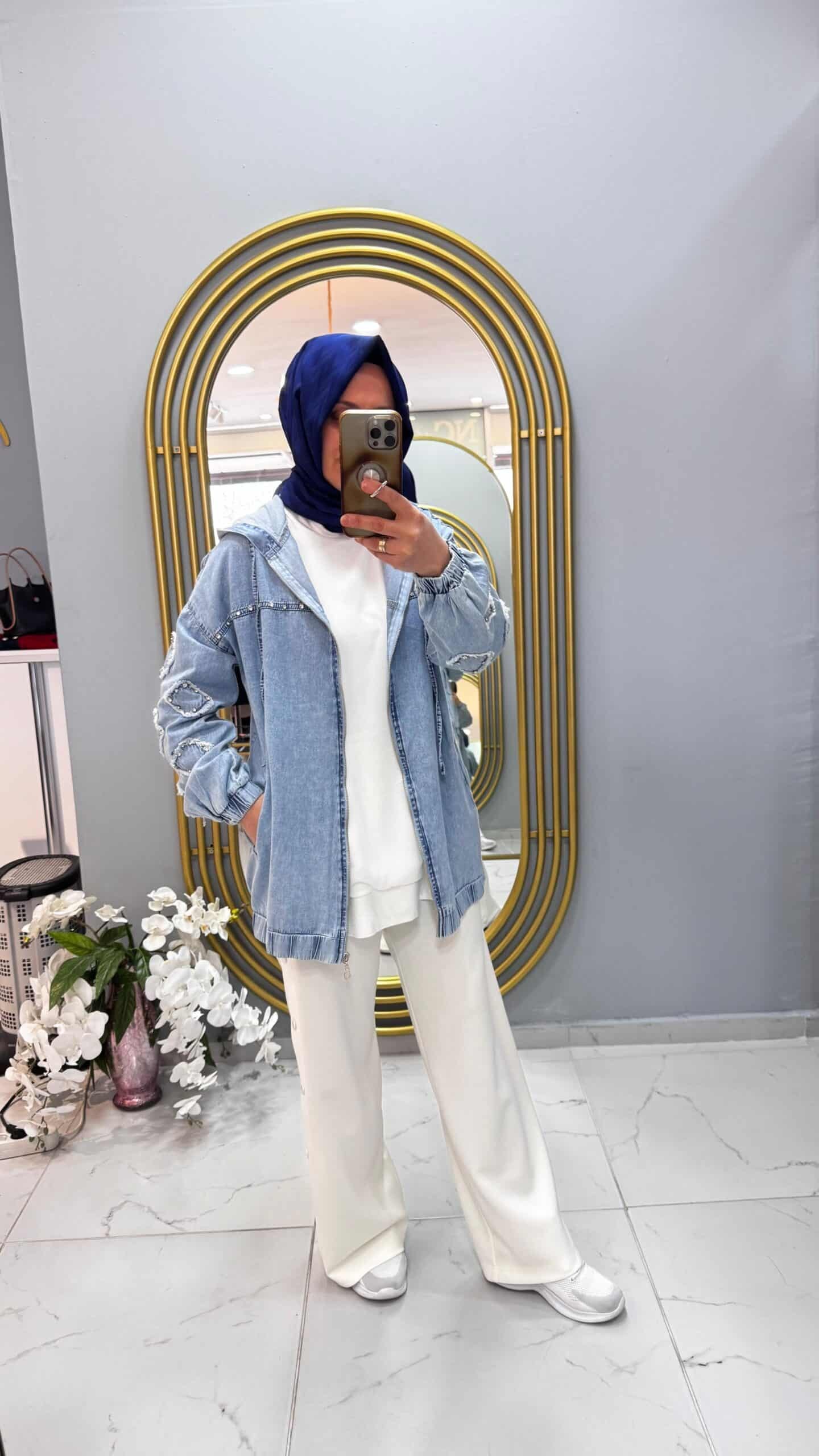 Fermuarlı Kapşonlu Açık Mavi Kot Denim Ceket