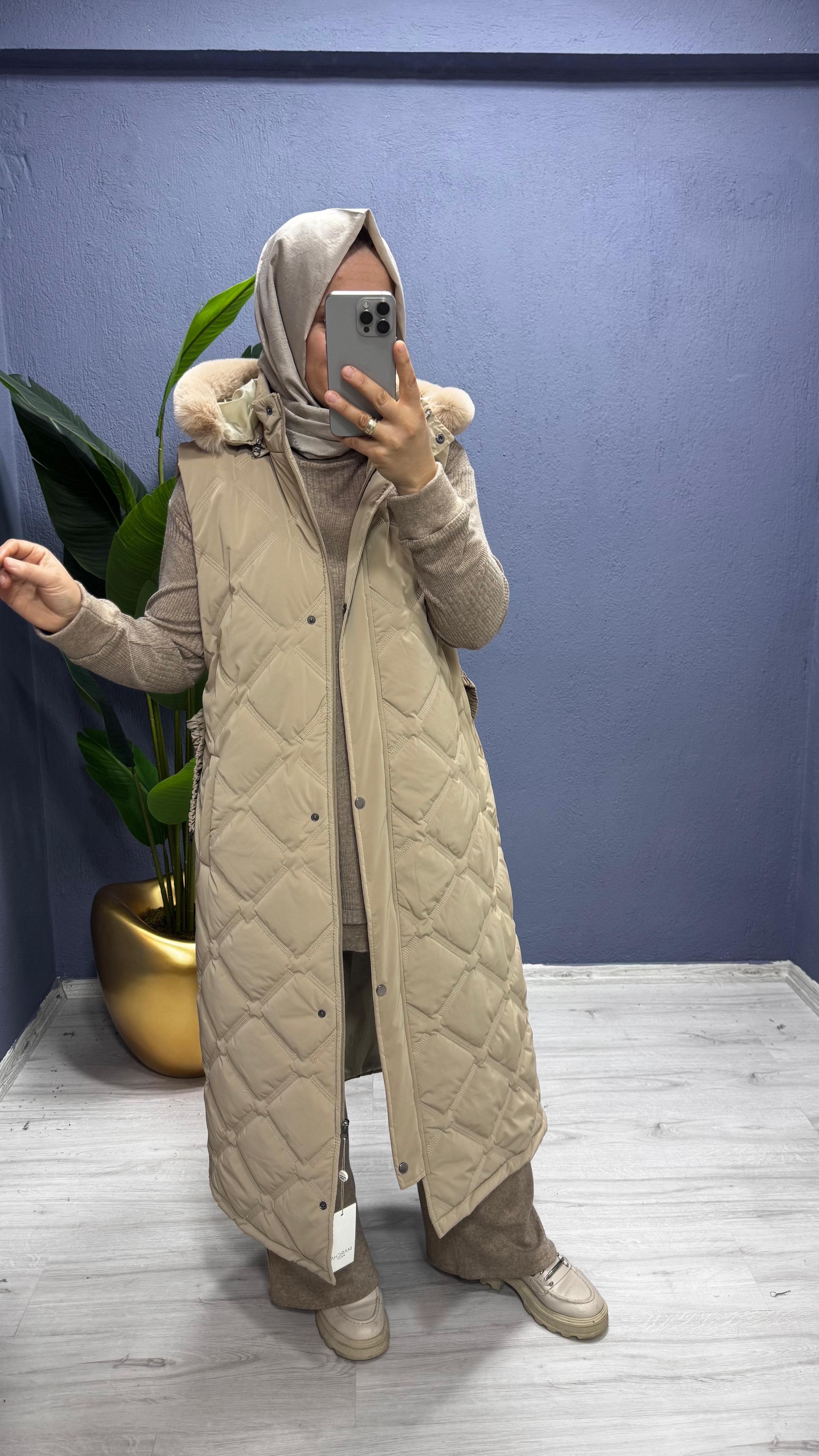 MARCHA  KAPİŞONLU KÜRKLÜ YELEK (20200)