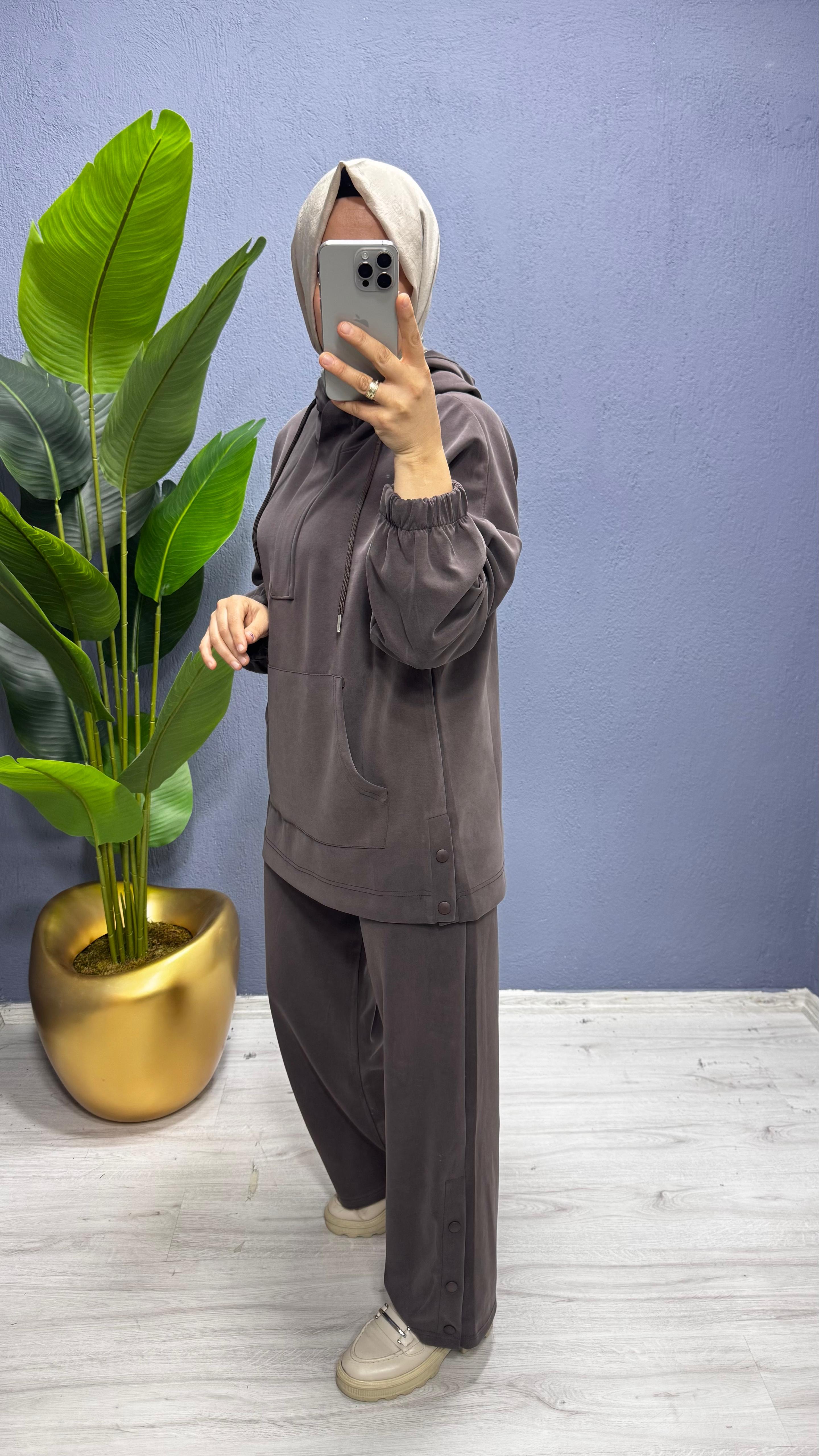 Yanı Çıt Çıt Detaylı Pantolonlu Takım  (1003)