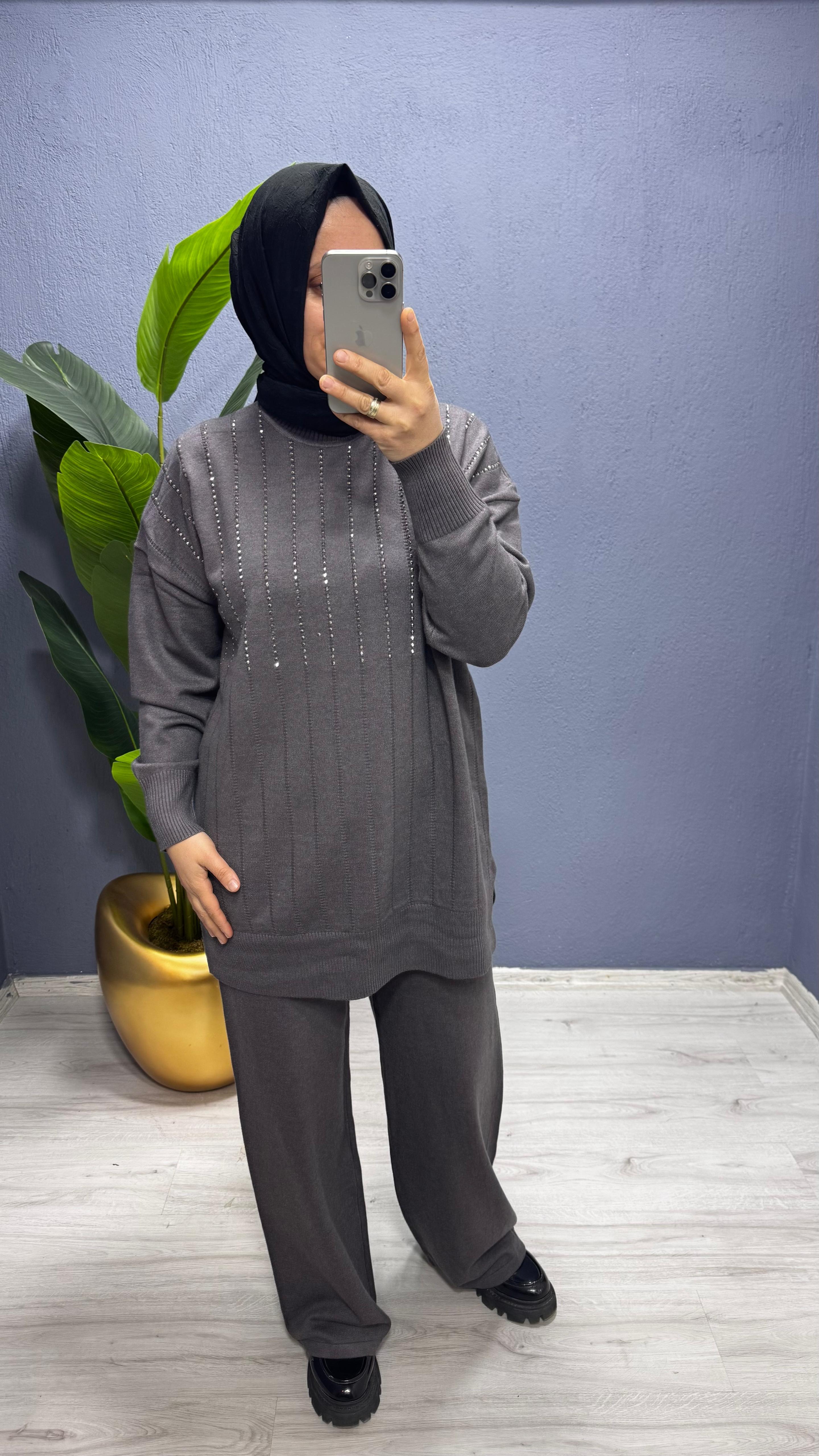 Fuat Gürşen  Triko Pantolonlu Takım 4350