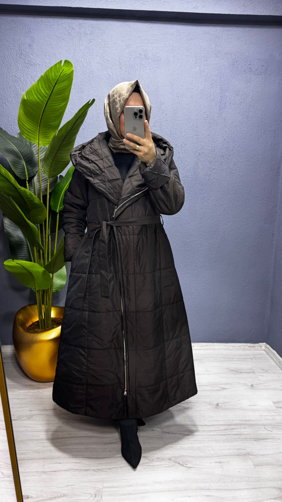 Misswhence  Pardesü 38513